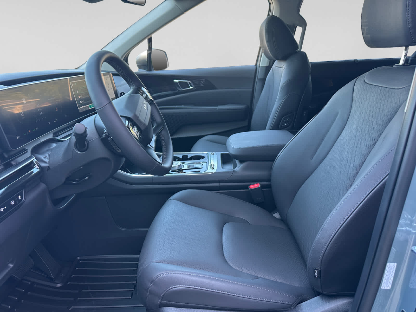 New 2027 Kia Carnival MPV Hybrid Van