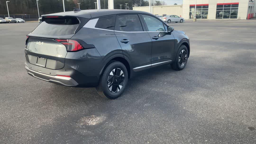 2026 Kia Sportage LX Hybrid - Photo 12