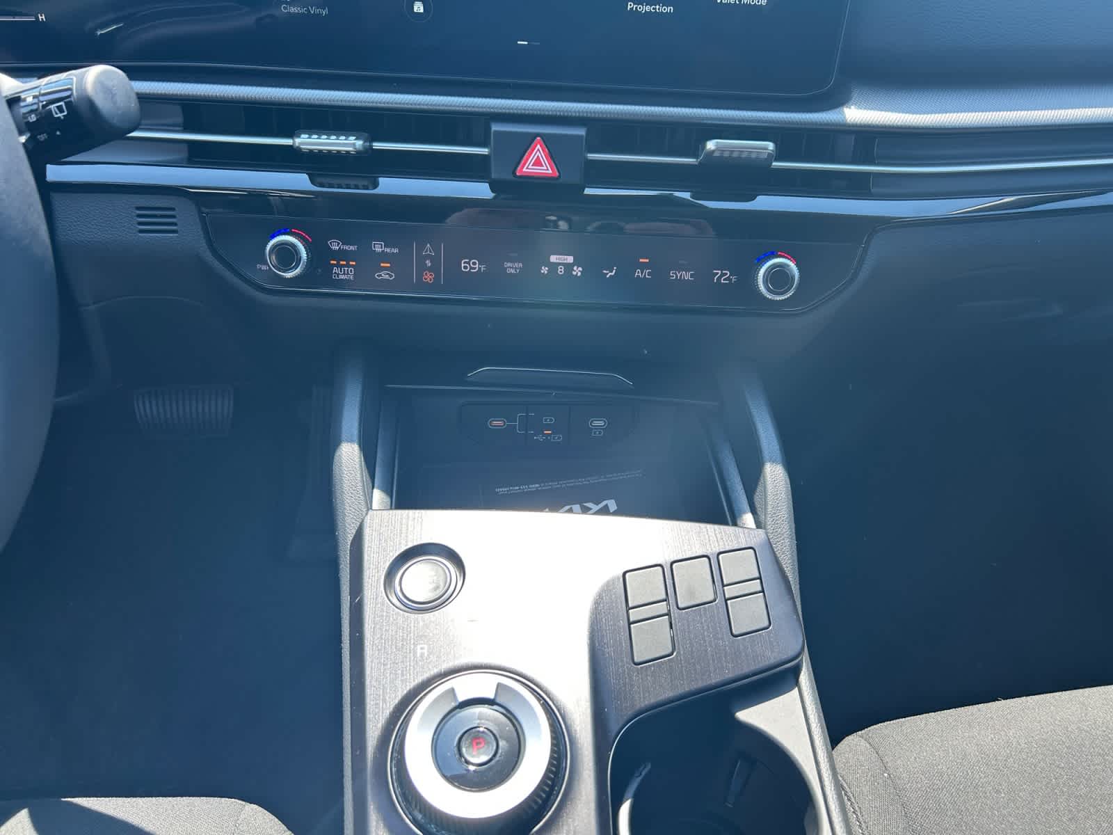 2026 Kia Sportage LX Hybrid - Photo 18