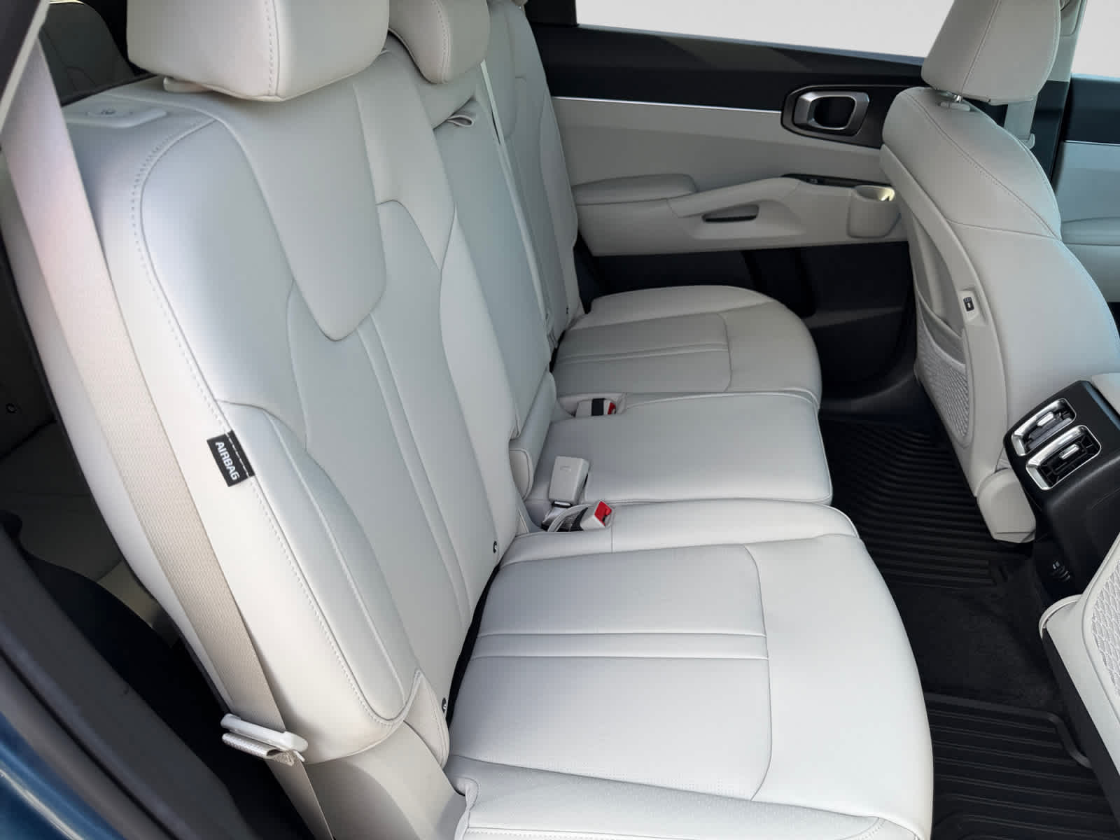New 2026 Kia Sorento Hybrid SUV