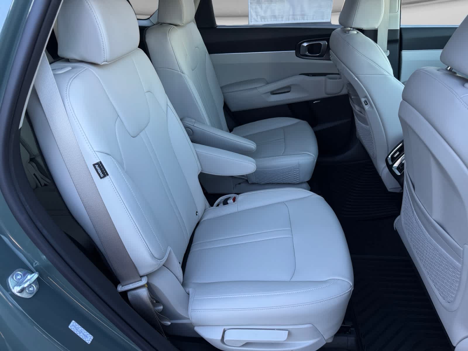 New 2026 Kia Sorento Hybrid SUV