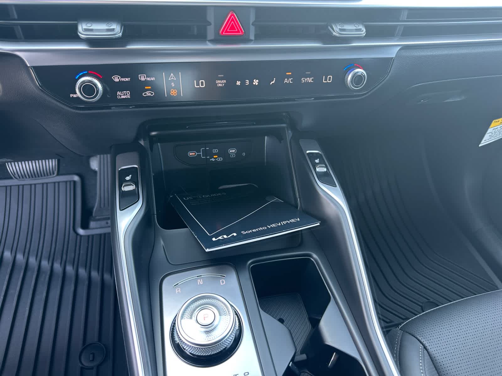 New 2026 Kia Sorento Hybrid SUV