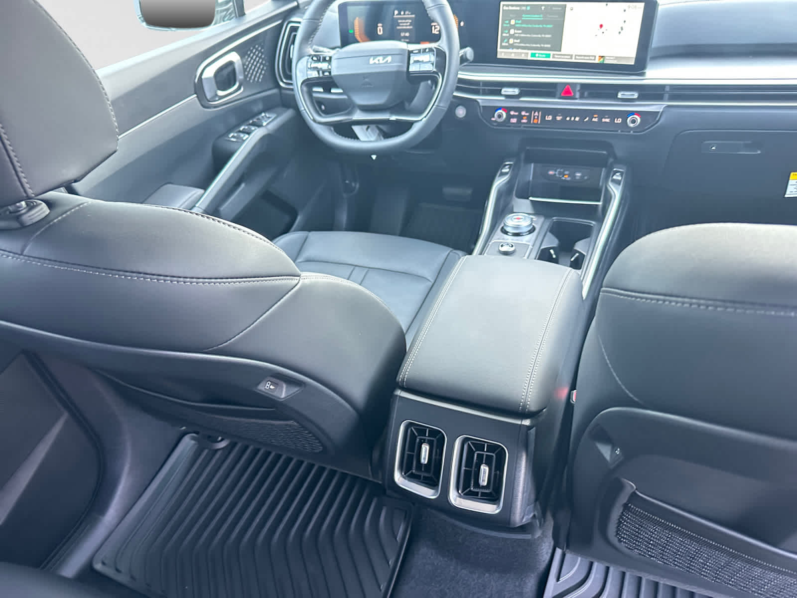 New 2026 Kia Sorento Hybrid SUV