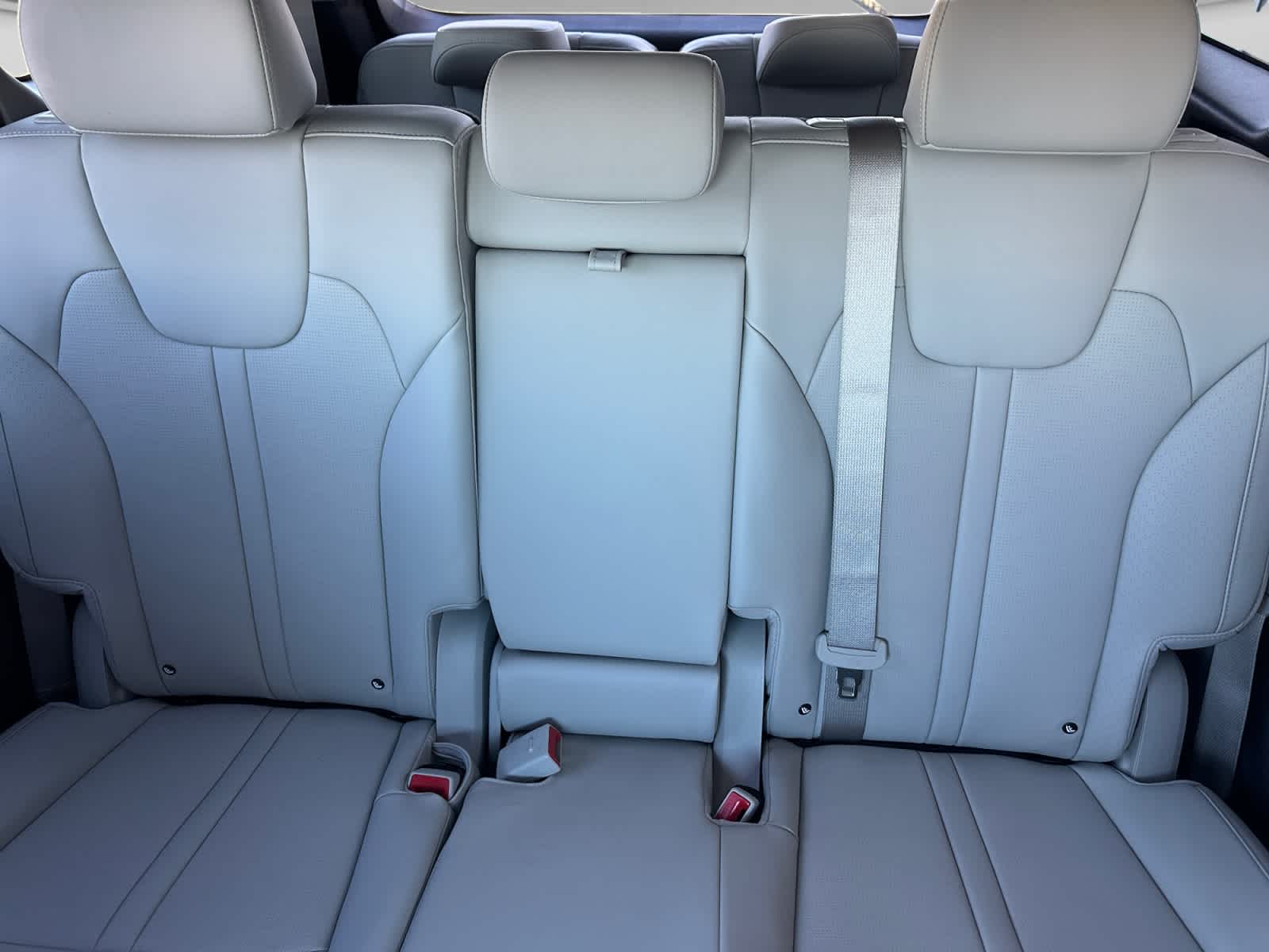 New 2026 Kia Sorento Hybrid SUV