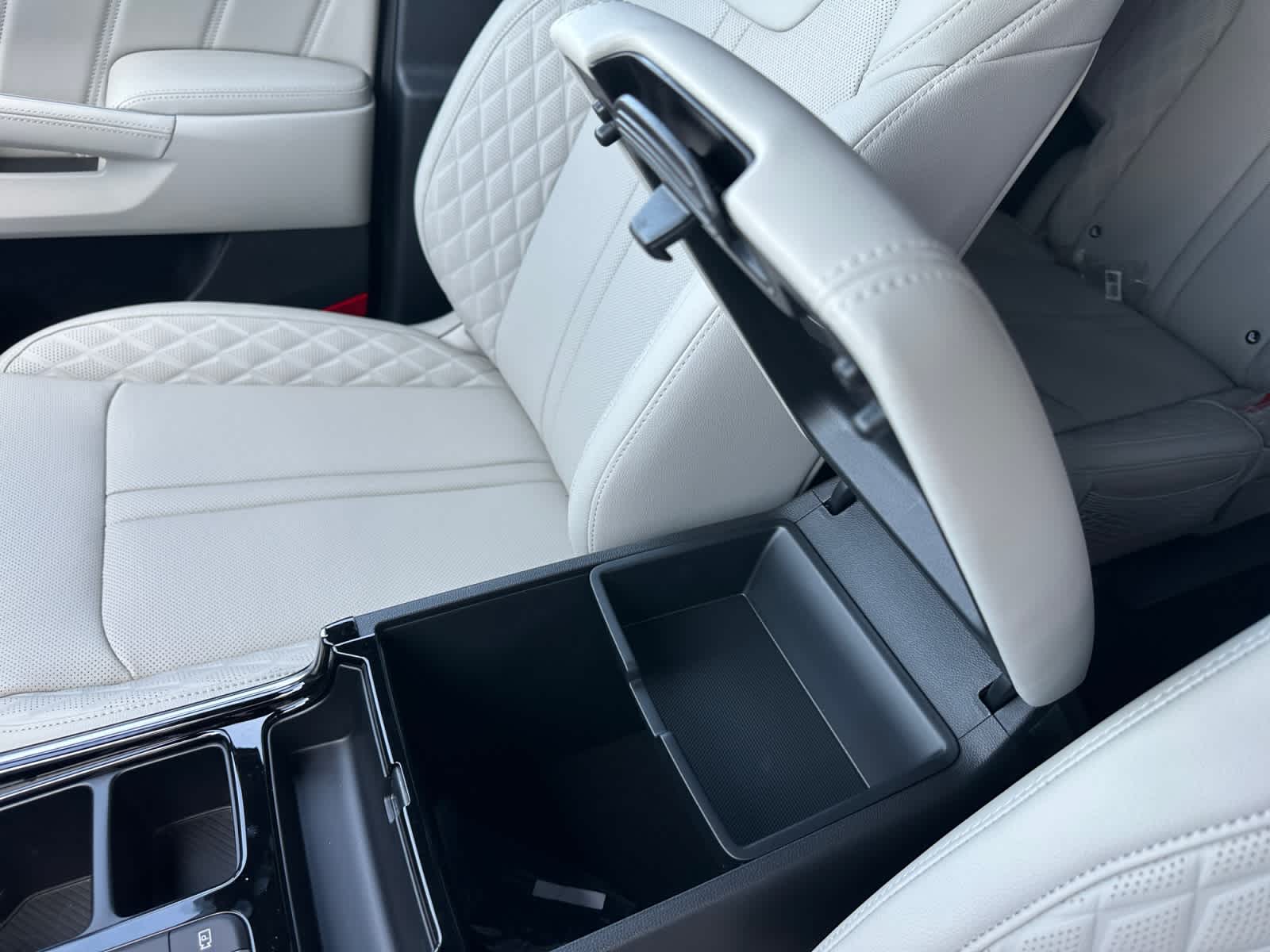 New 2026 Kia Sorento Hybrid SUV