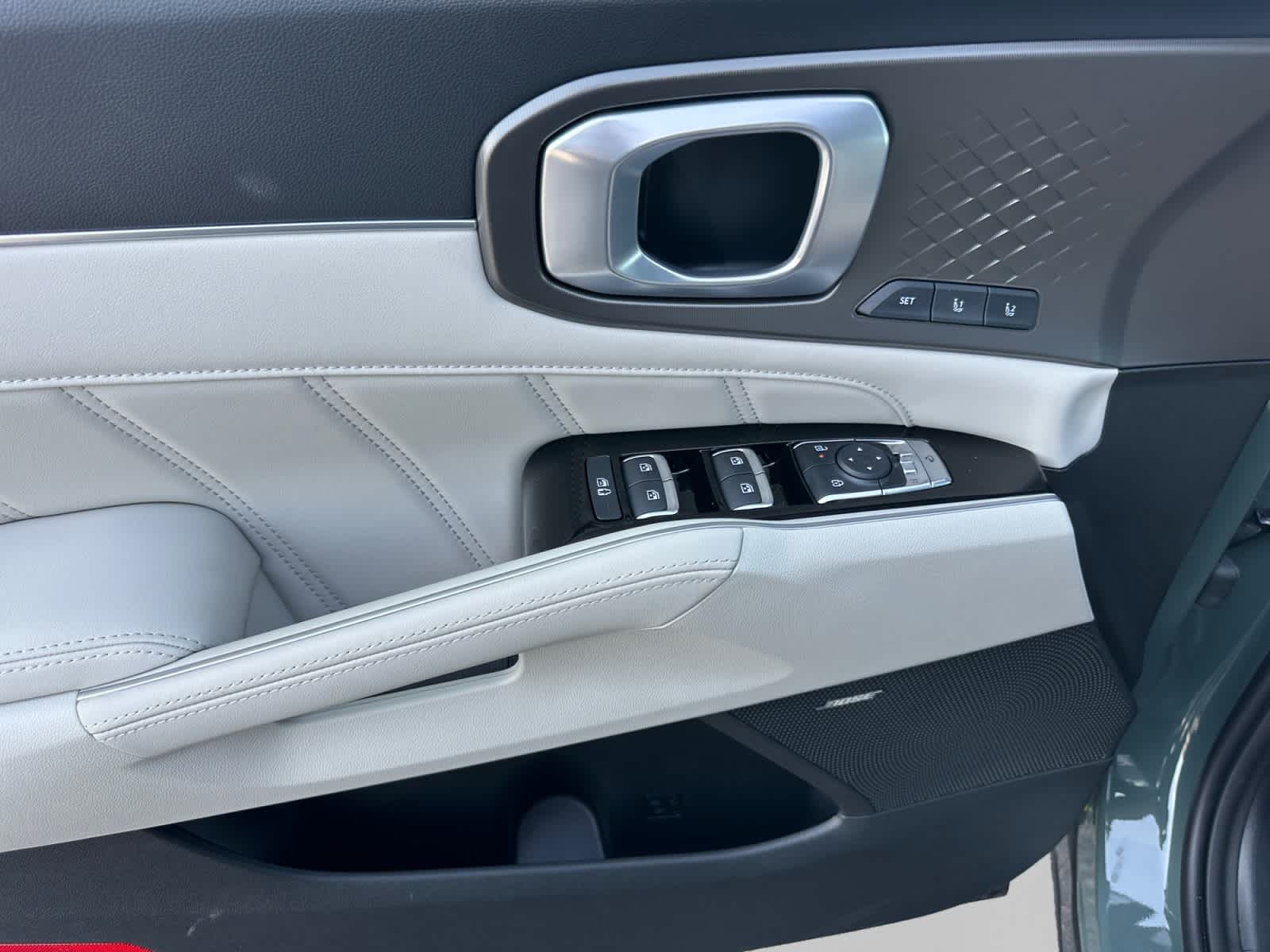 New 2026 Kia Sorento Hybrid SUV