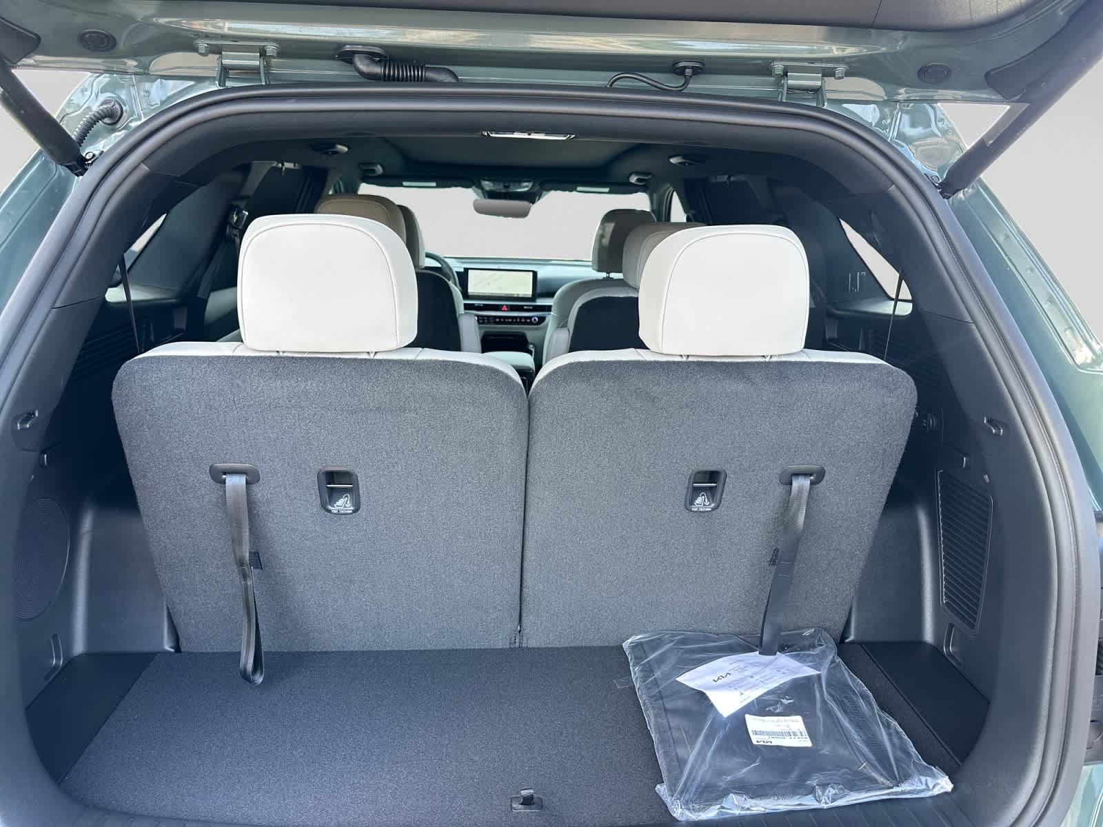 New 2026 Kia Sorento Hybrid SUV