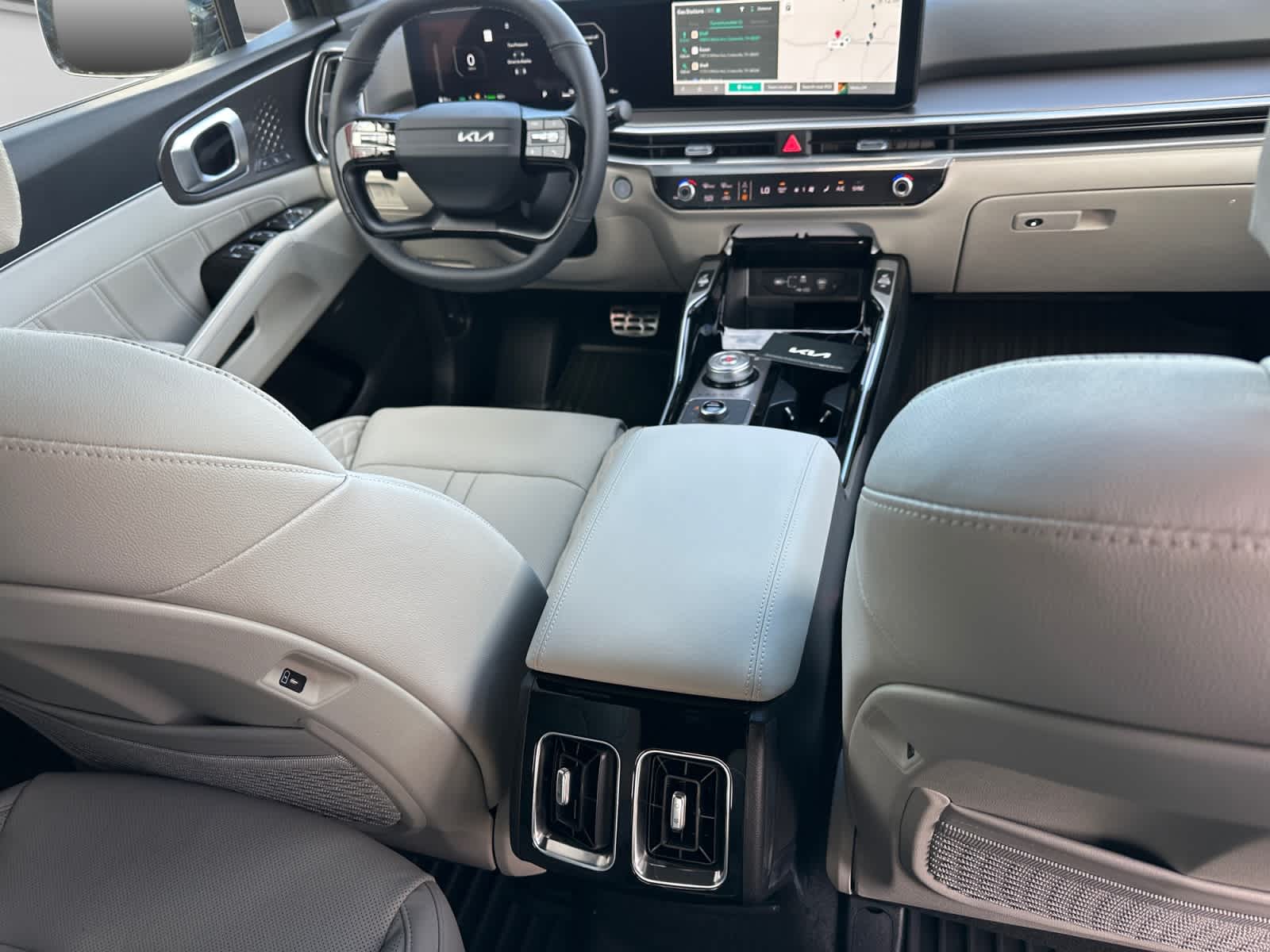 New 2026 Kia Sorento Hybrid SUV