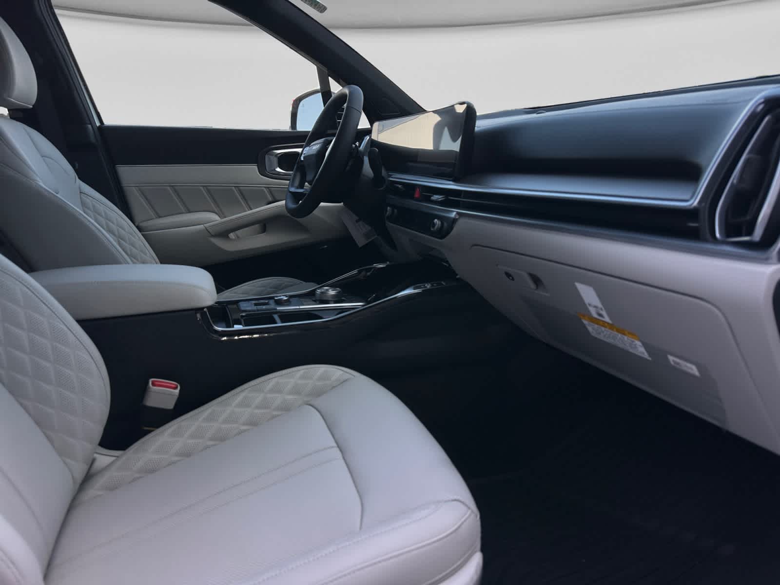 New 2026 Kia Sorento Hybrid SUV