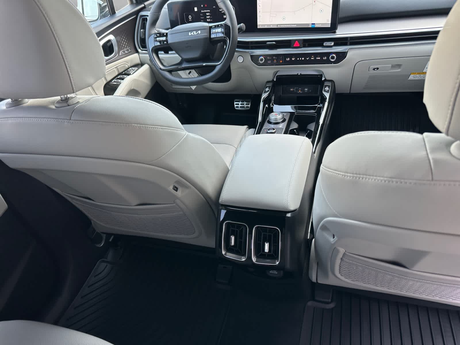 New 2026 Kia Sorento Hybrid SUV