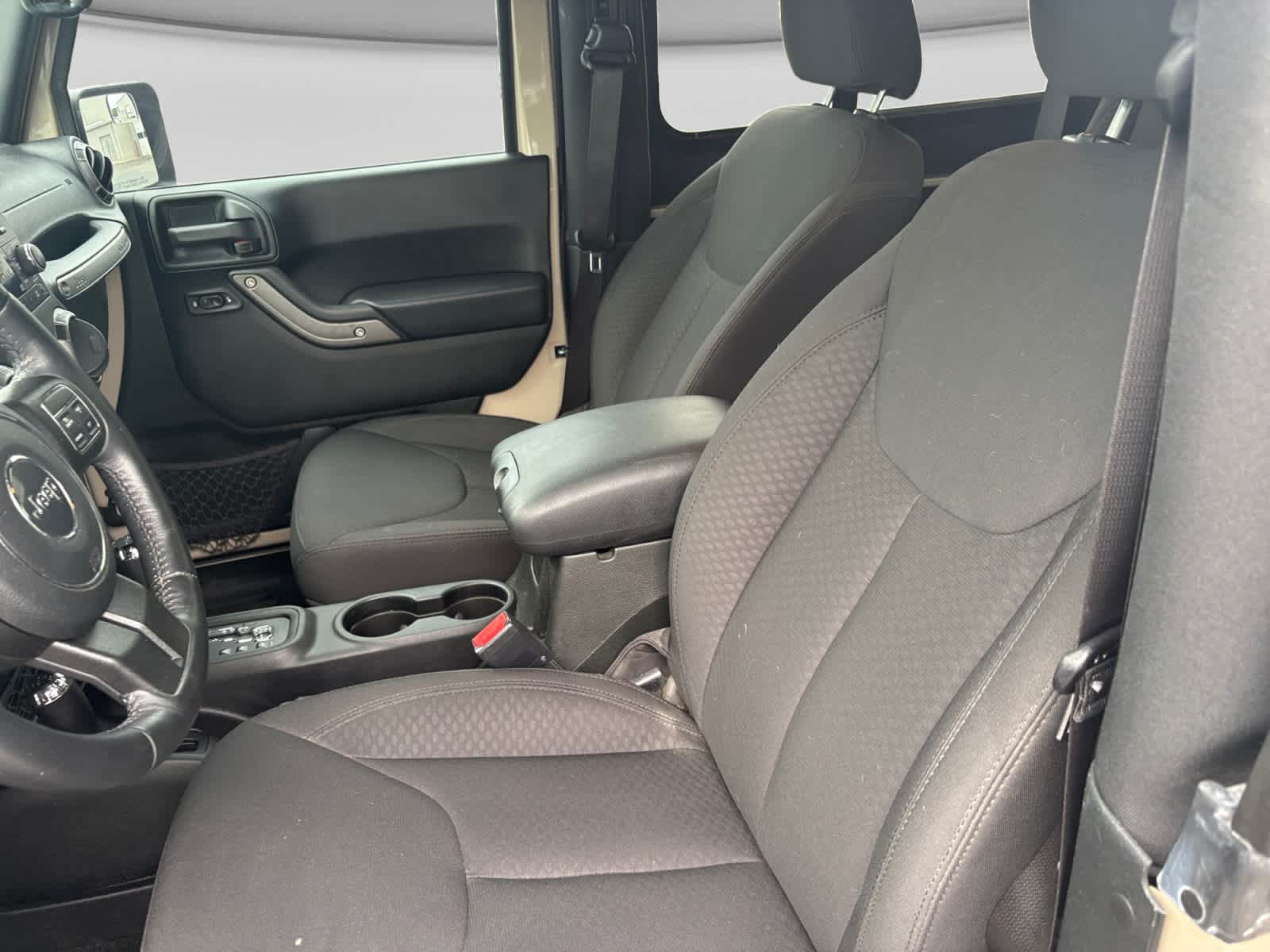 Used 2016 Jeep Wrangler SUV