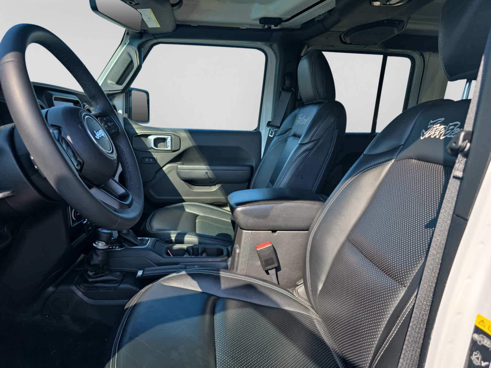 Used 2023 Jeep Wrangler SUV