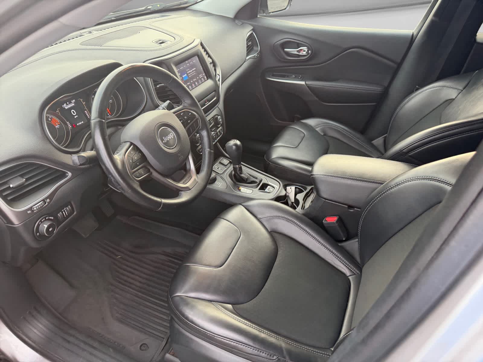 Used 2019 Jeep Cherokee SUV