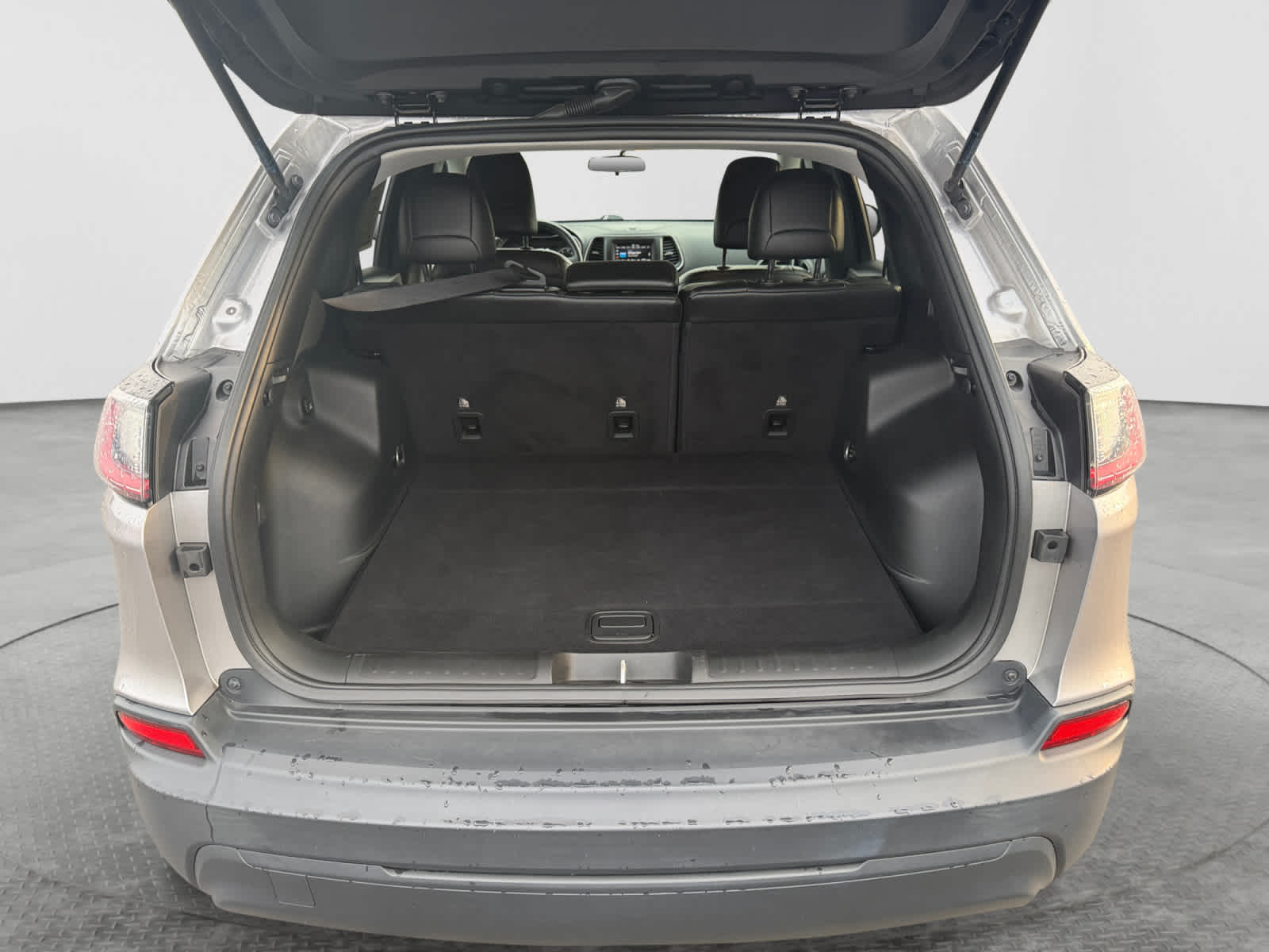 Used 2019 Jeep Cherokee SUV