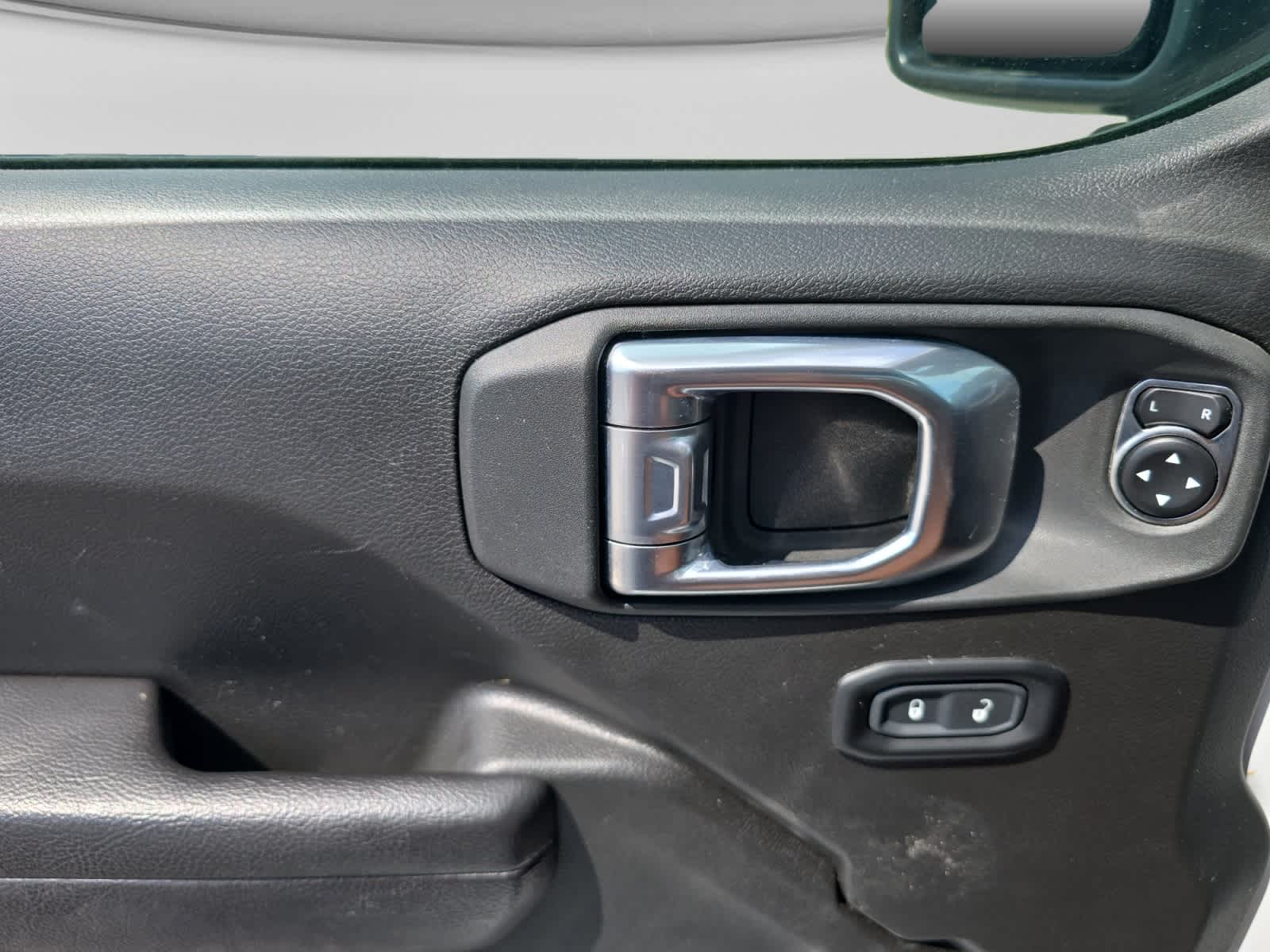 Used 2024 Jeep Wrangler SUV