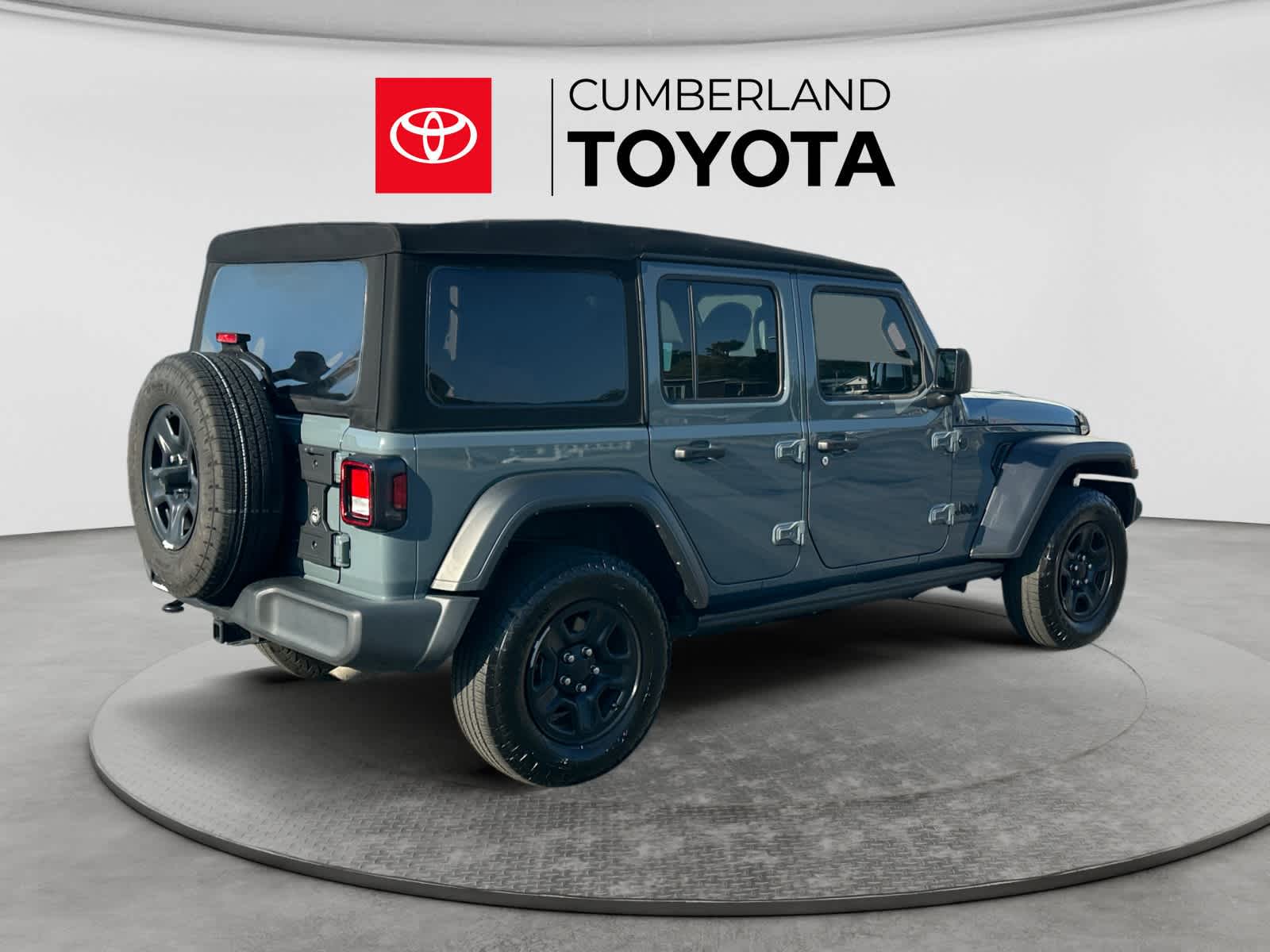 Used 2024 Jeep Wrangler SUV