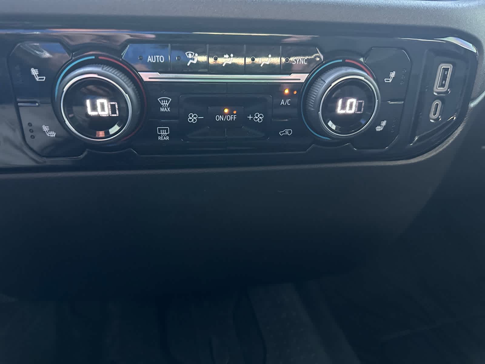 Used 2024 Chevrolet Silverado 2500HD Truck