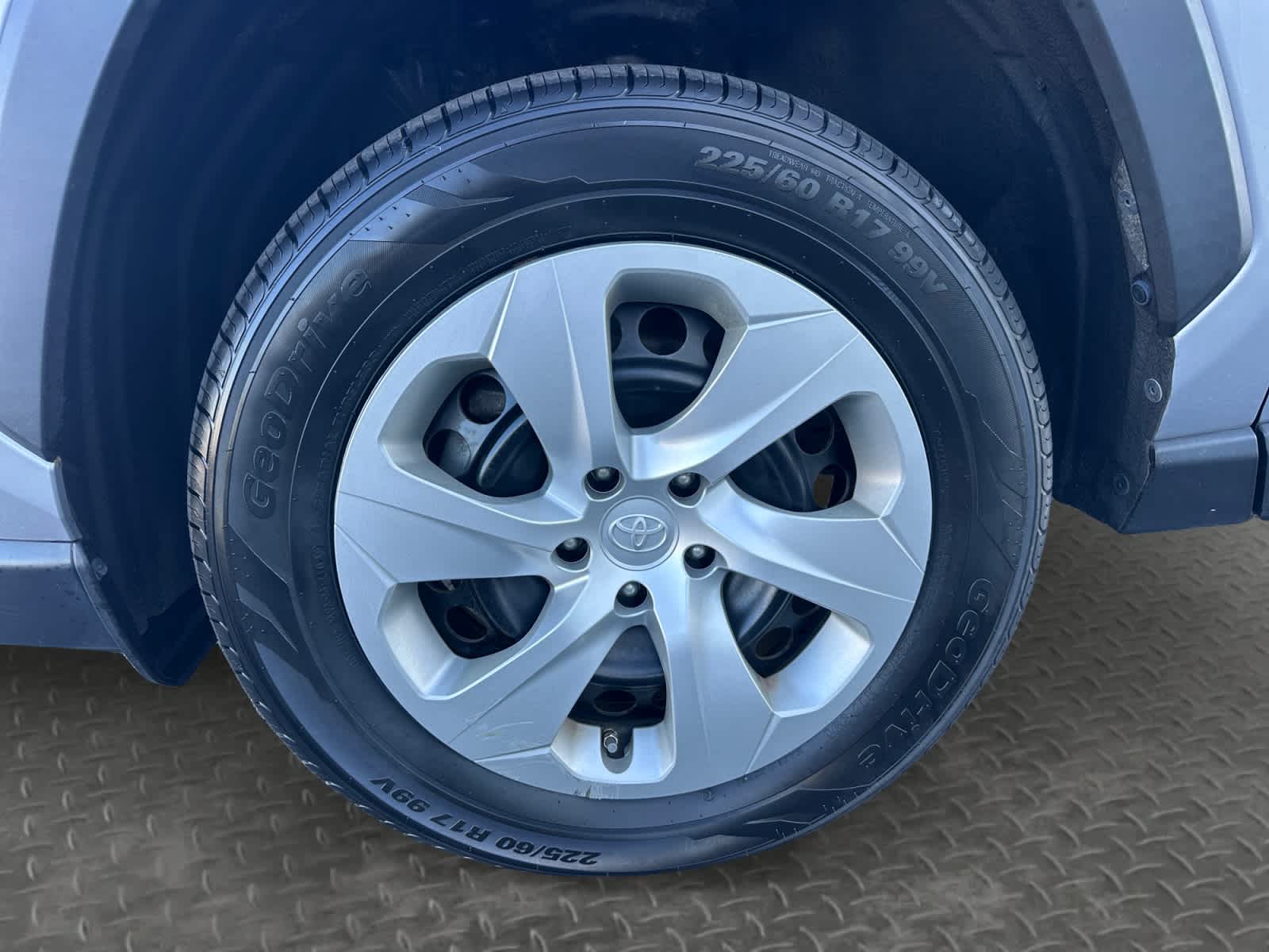 Used 2020 Toyota RAV4 SUV