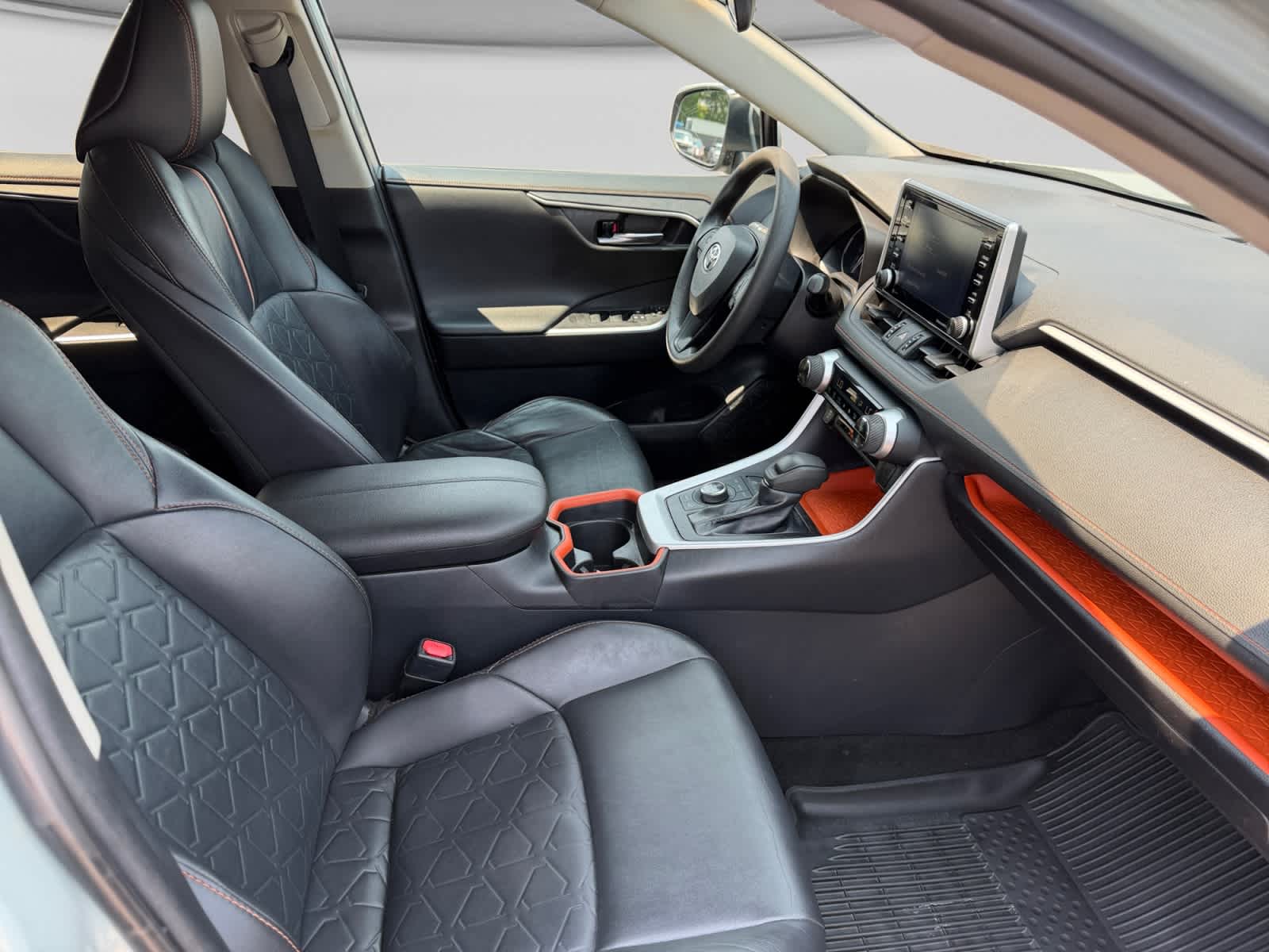 Used 2019 Toyota RAV4 SUV