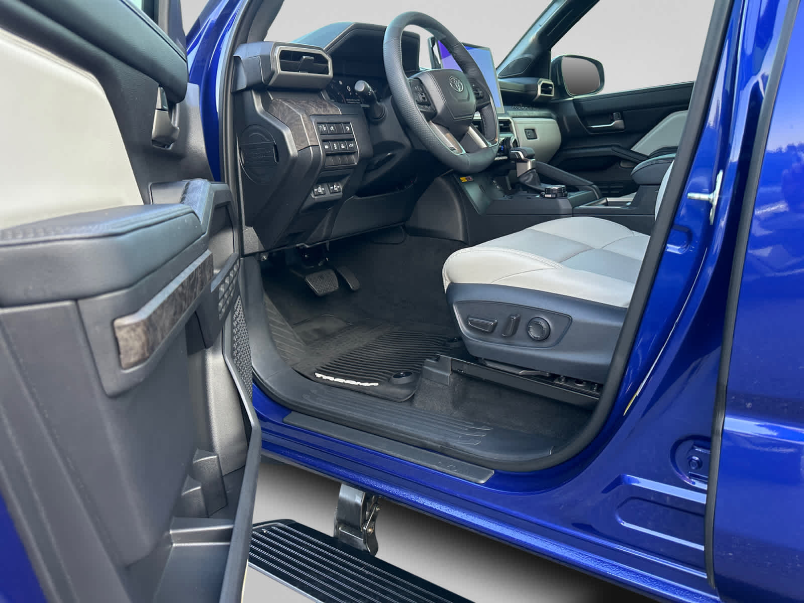 Used 2025 Toyota Tacoma Truck
