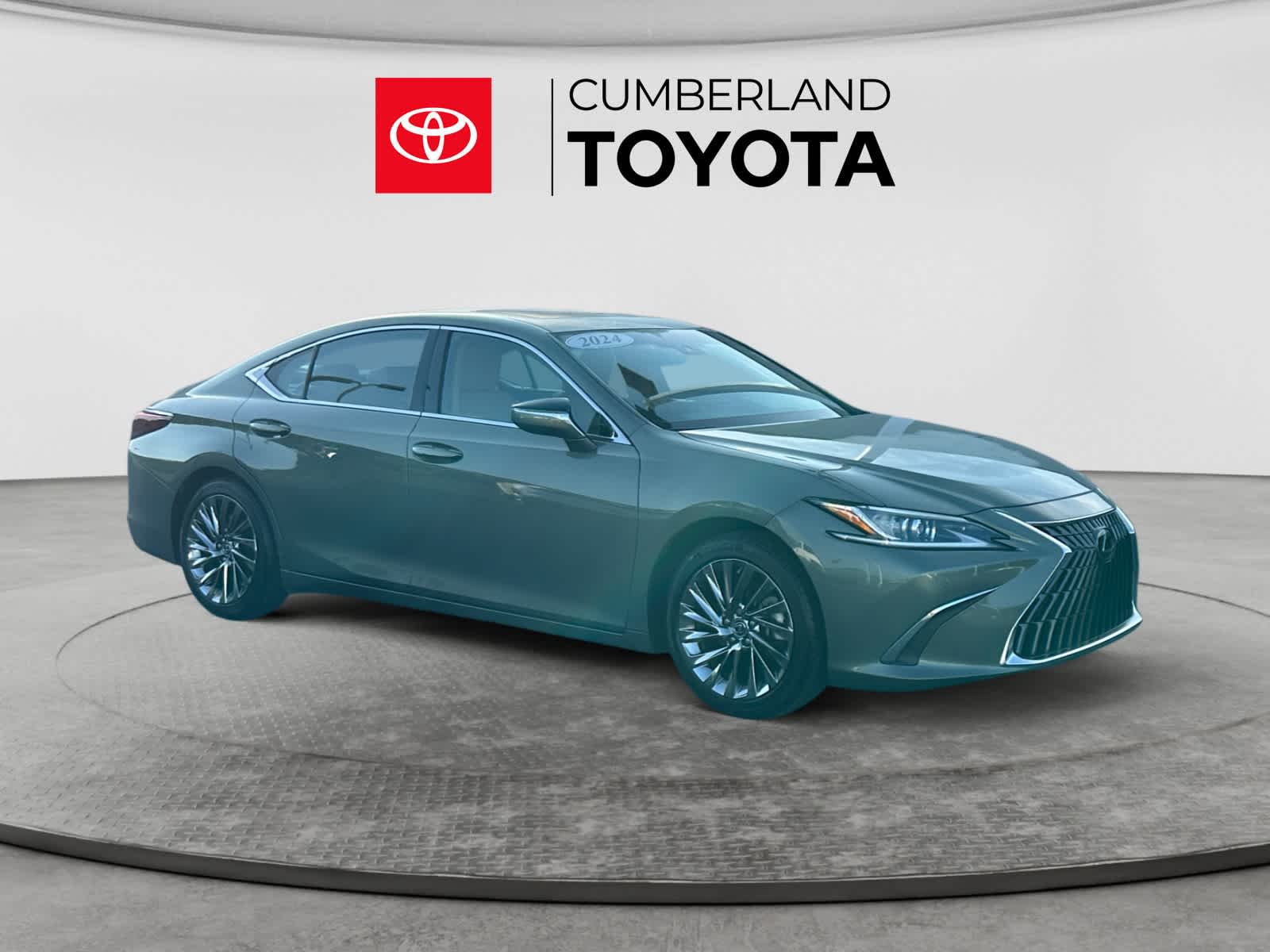 Used 2024 Lexus ES 350 Sedan