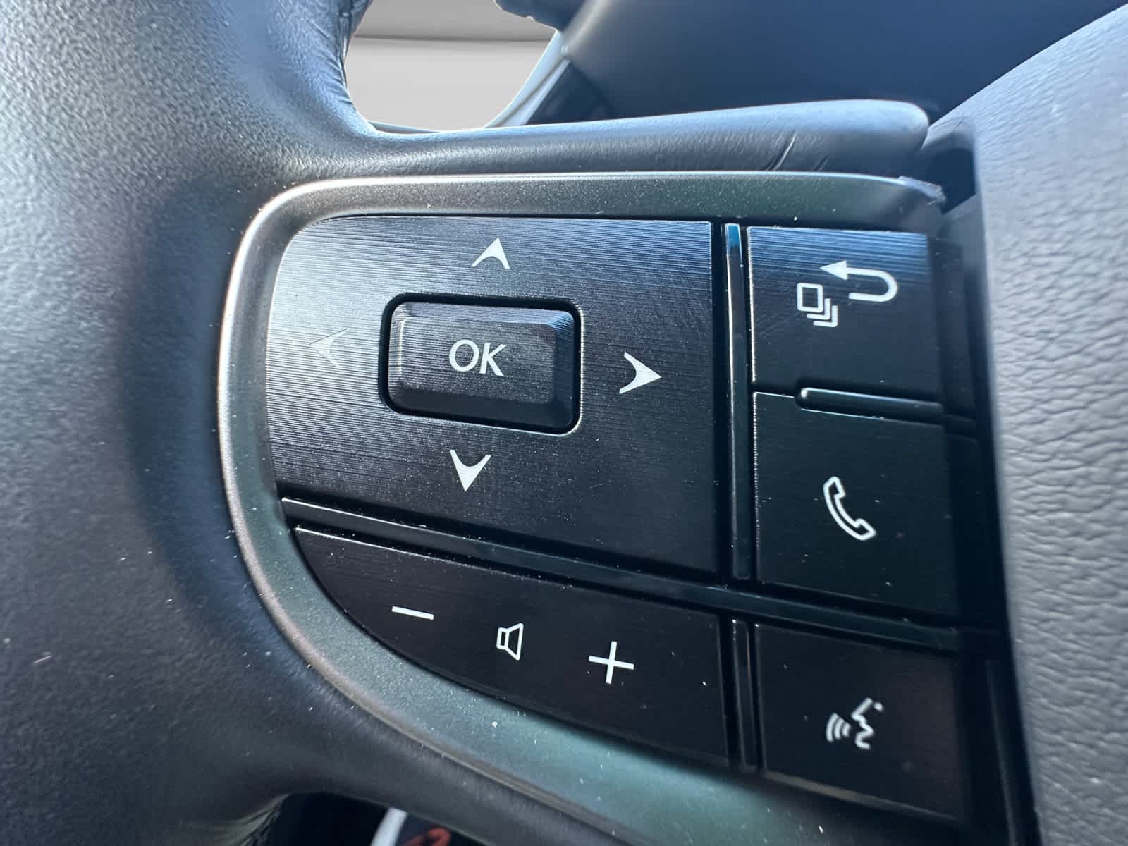 Used 2024 Lexus ES 350 Sedan