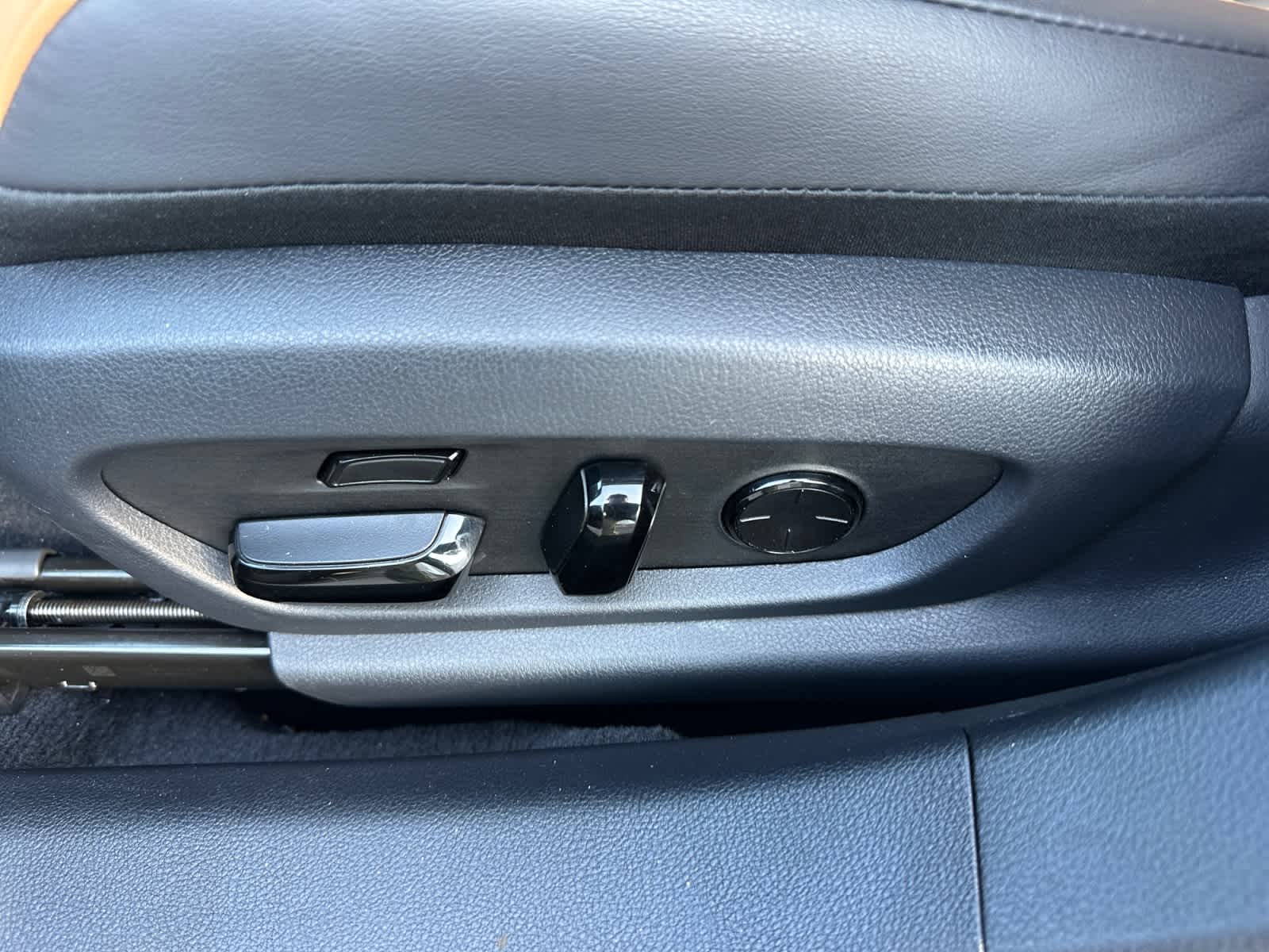 Used 2024 Lexus ES 350 Sedan