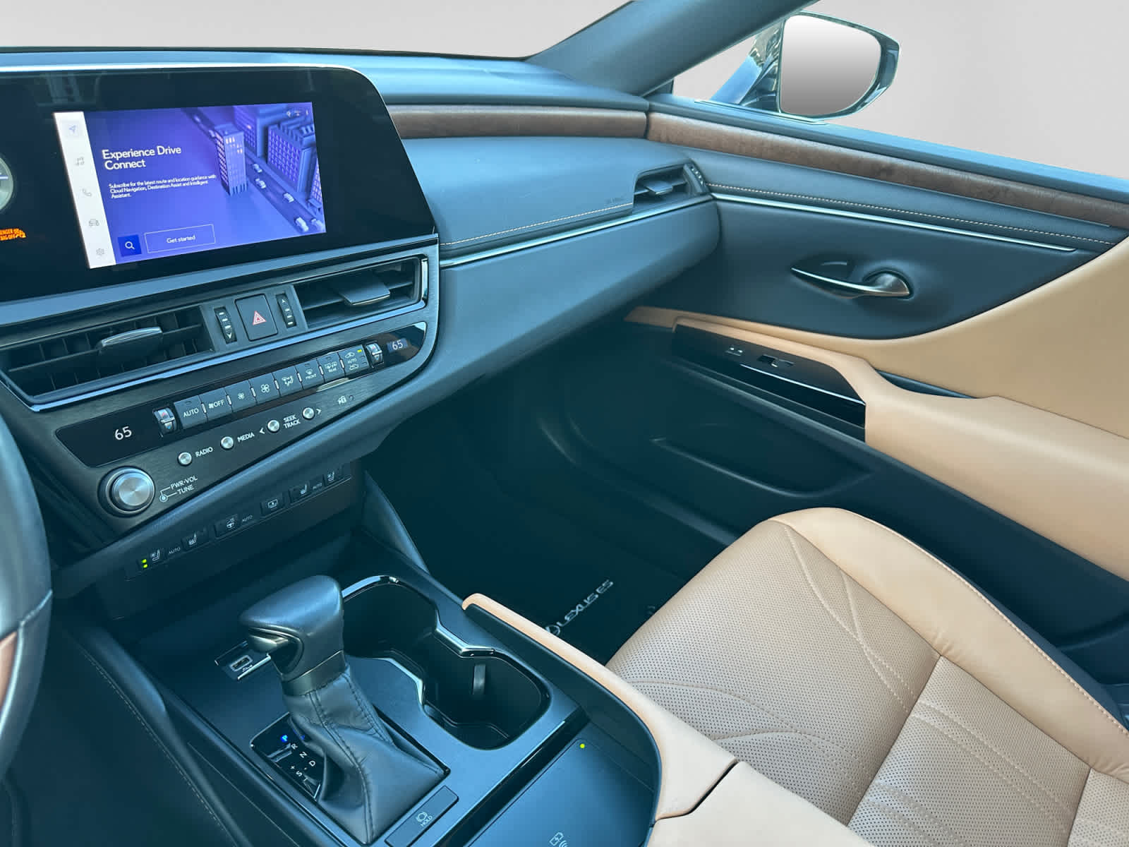 Used 2024 Lexus ES 350 Sedan