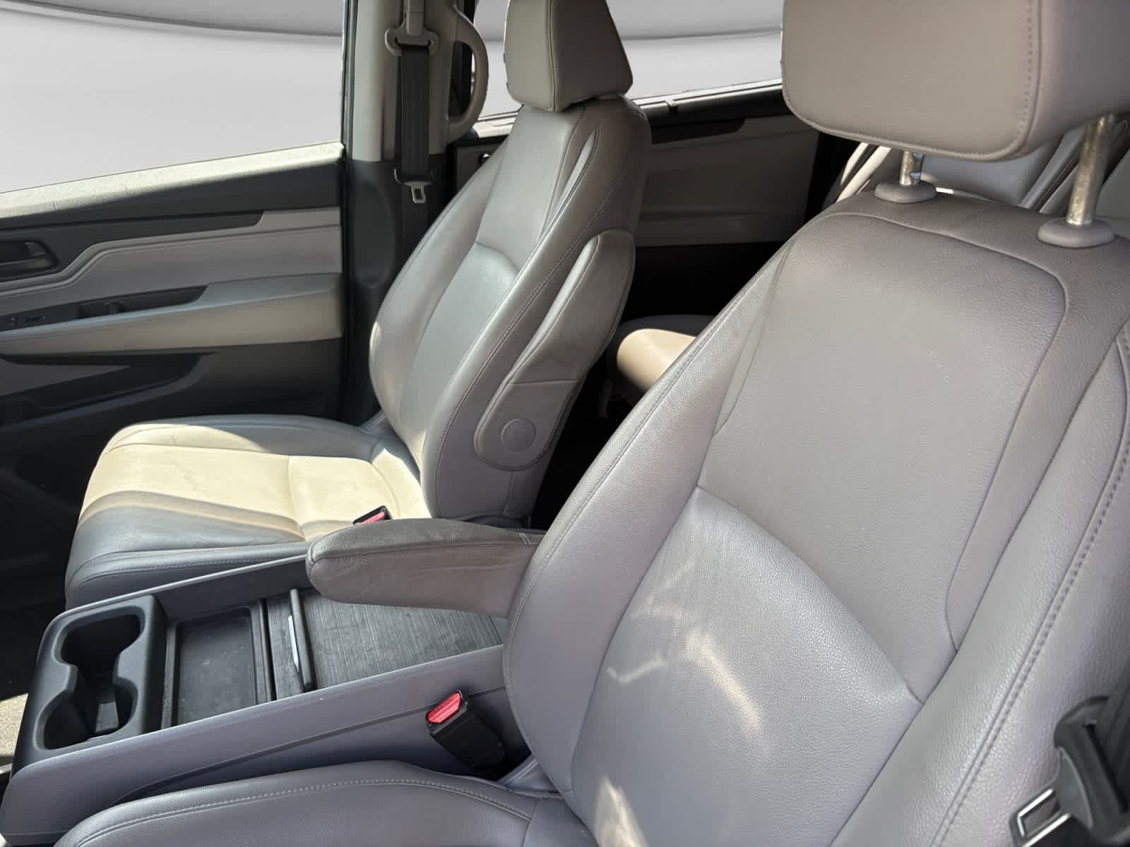 Used 2018 Honda Odyssey Van
