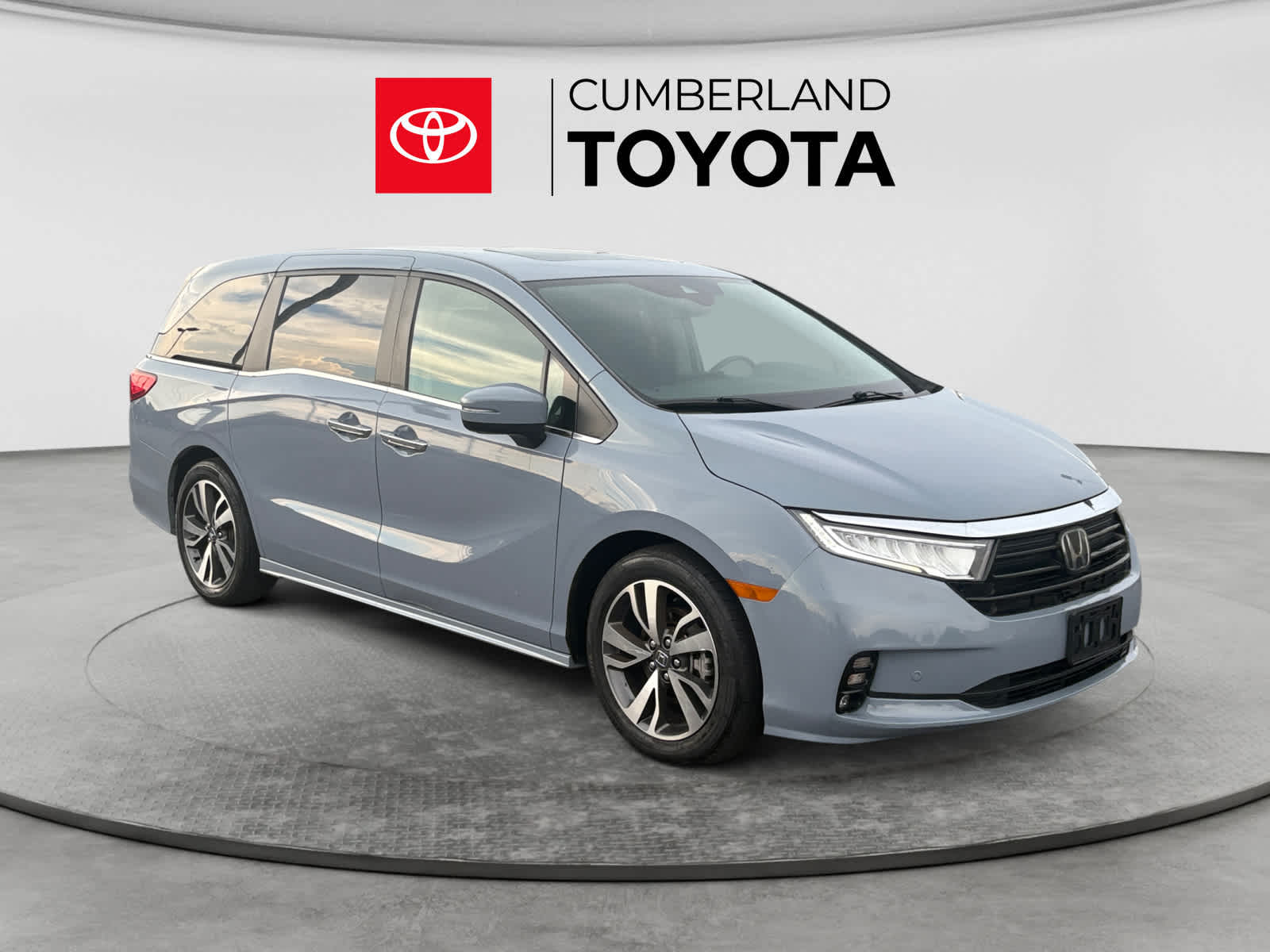Used 2023 Honda Odyssey Van