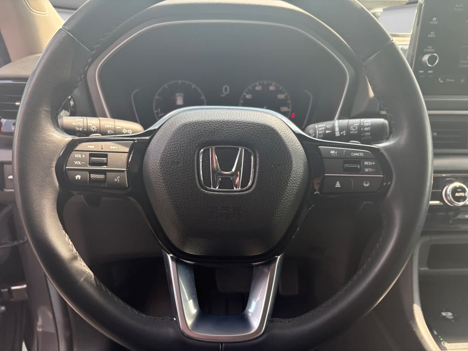 Used 2025 Honda Pilot SUV