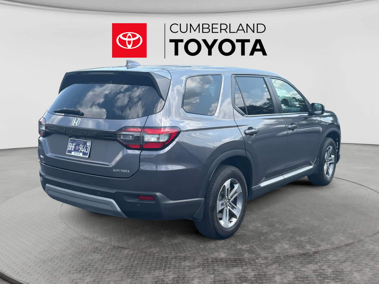 Used 2025 Honda Pilot SUV