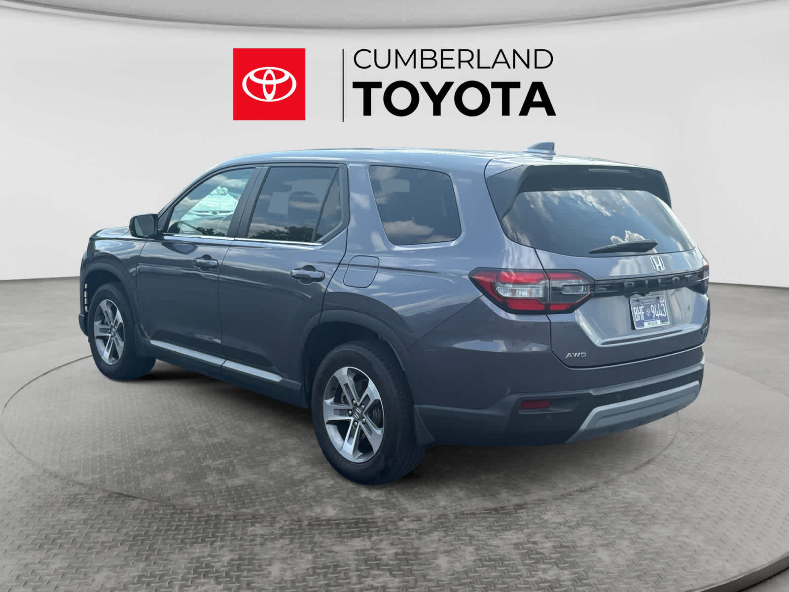 Used 2025 Honda Pilot SUV
