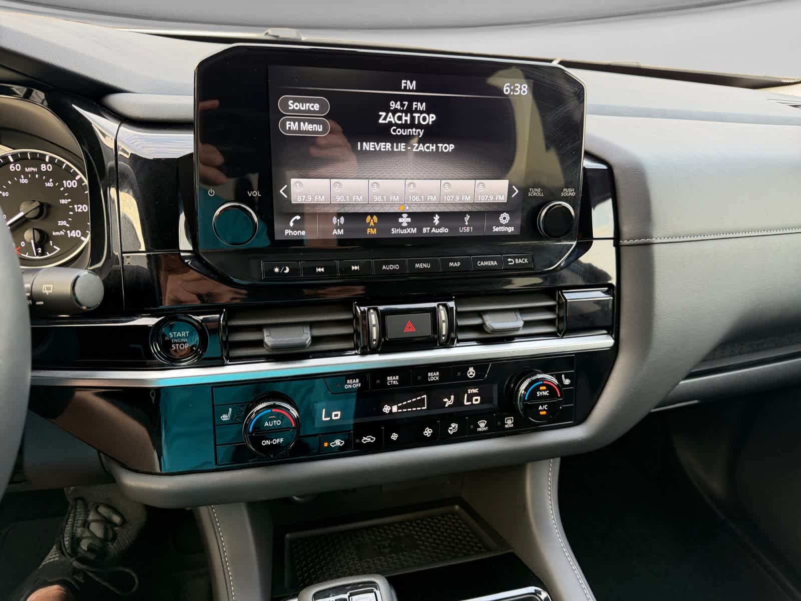 Used 2025 Nissan Pathfinder SUV