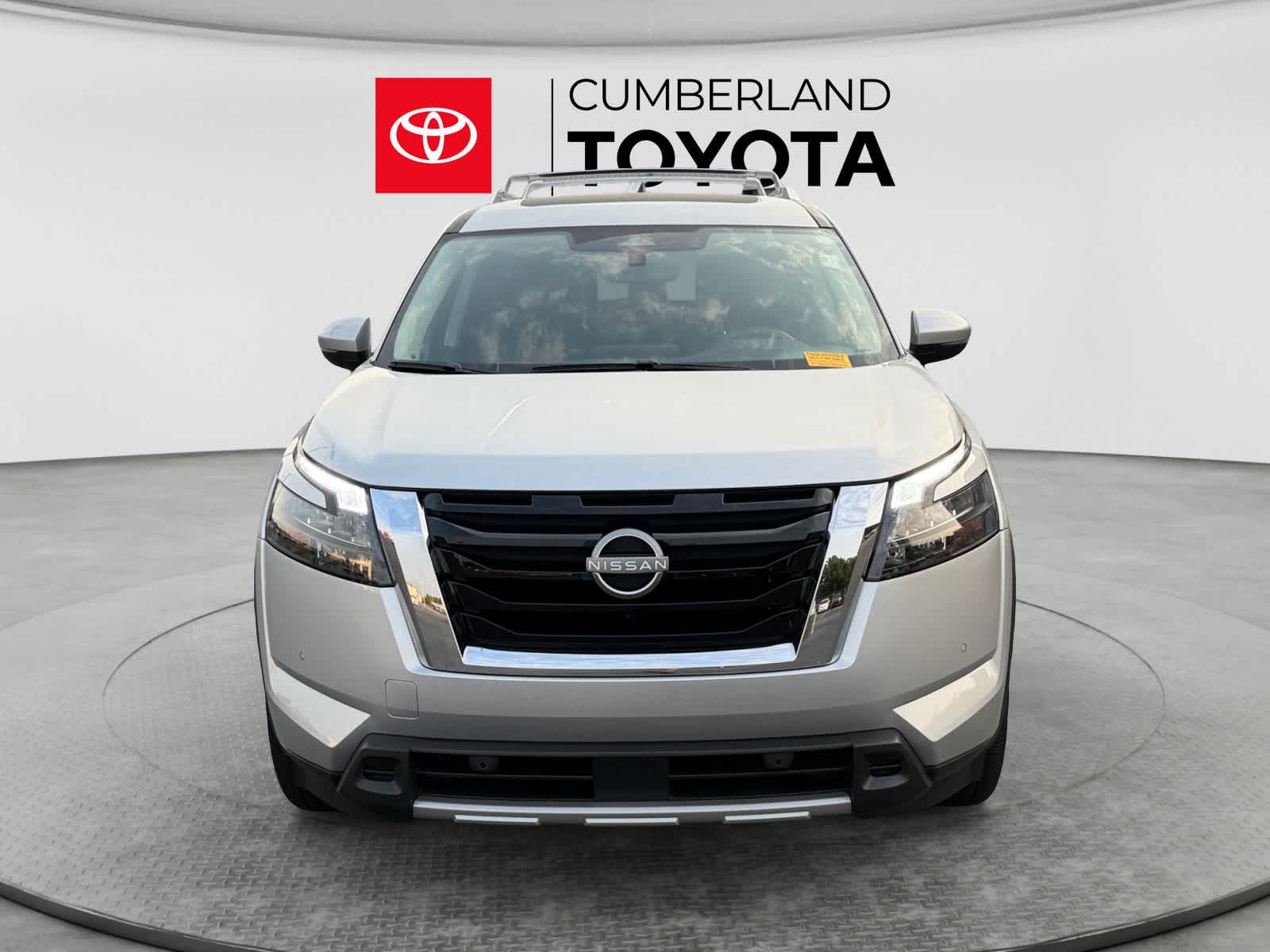 Used 2025 Nissan Pathfinder SUV