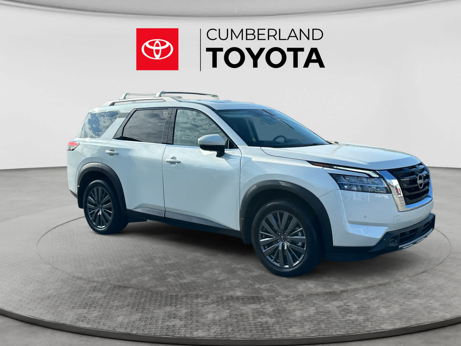 Used 2023 Nissan Pathfinder SUV