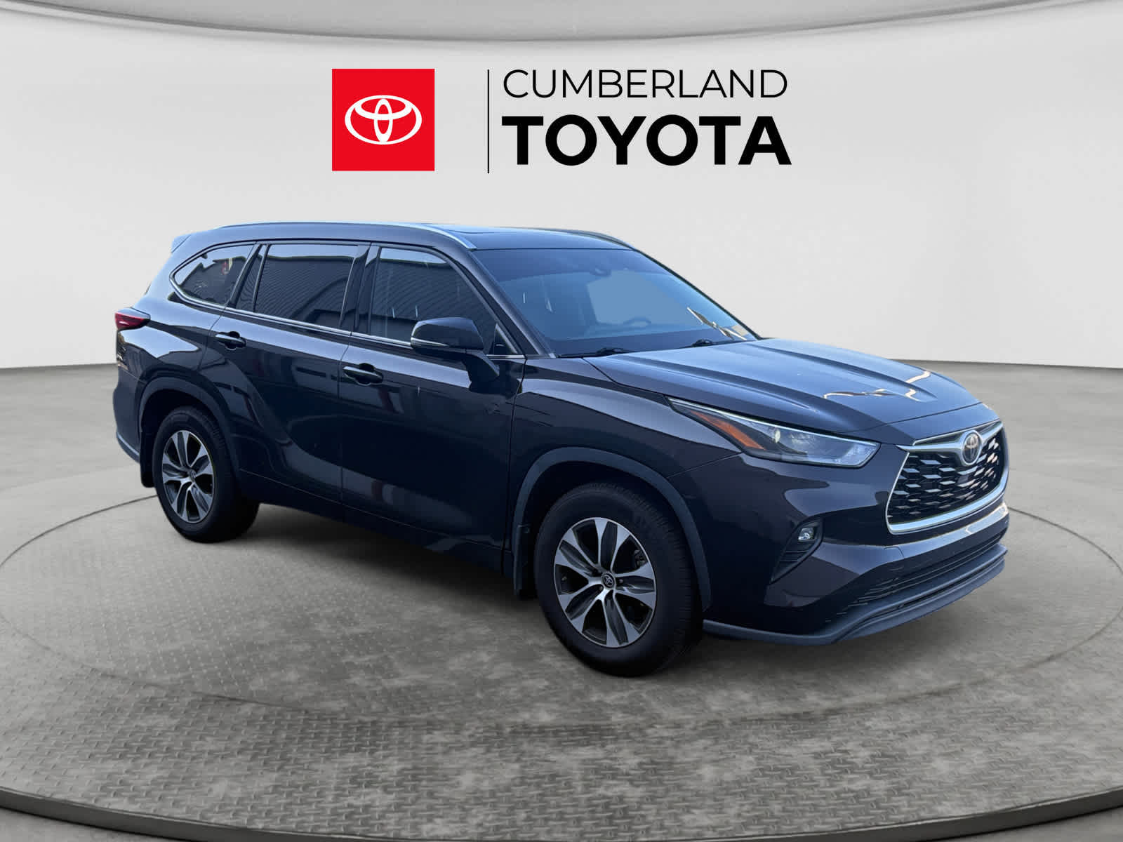 Used 2021 Toyota Highlander SUV