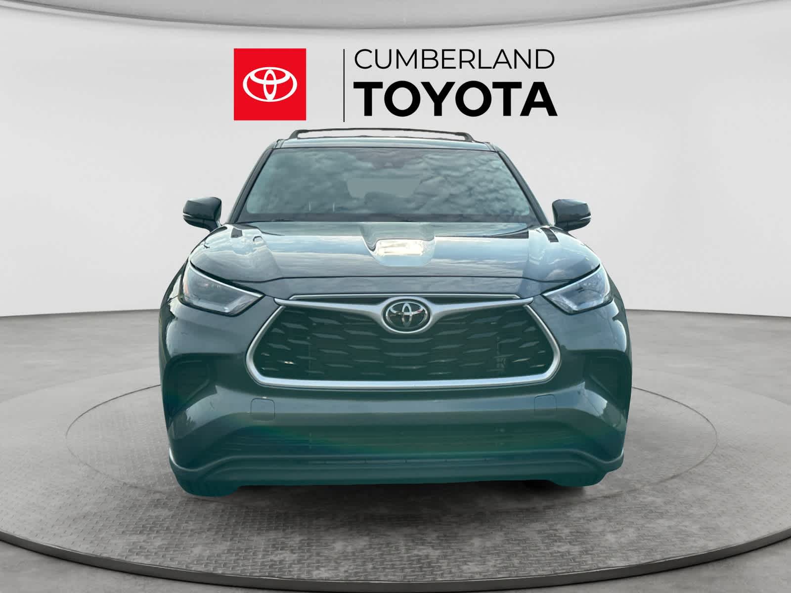 Used 2023 Toyota Highlander SUV
