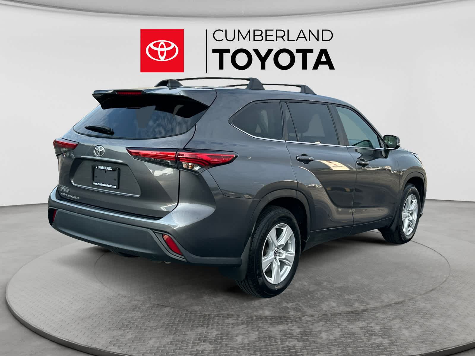 Used 2023 Toyota Highlander SUV