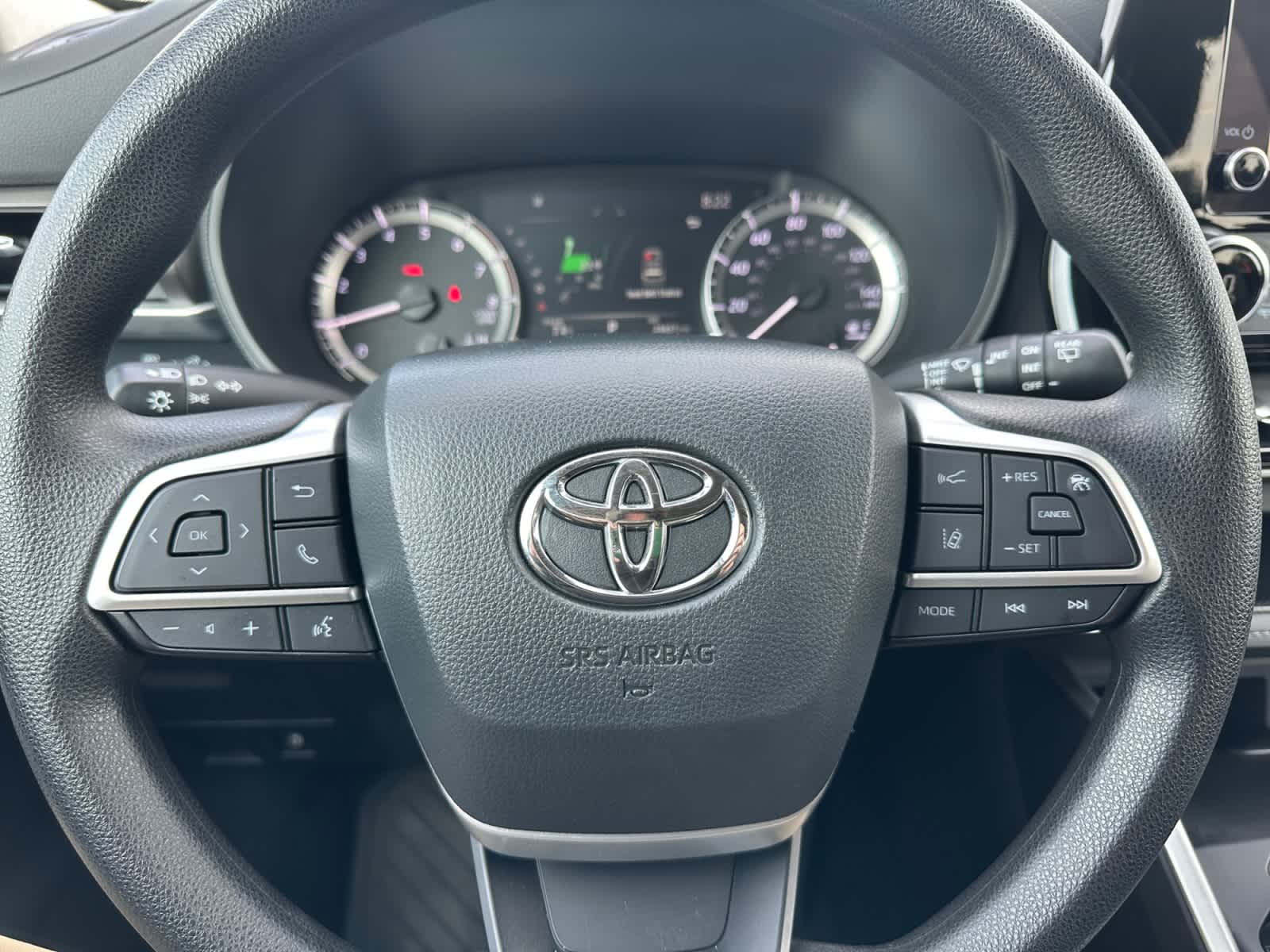 Used 2023 Toyota Highlander SUV