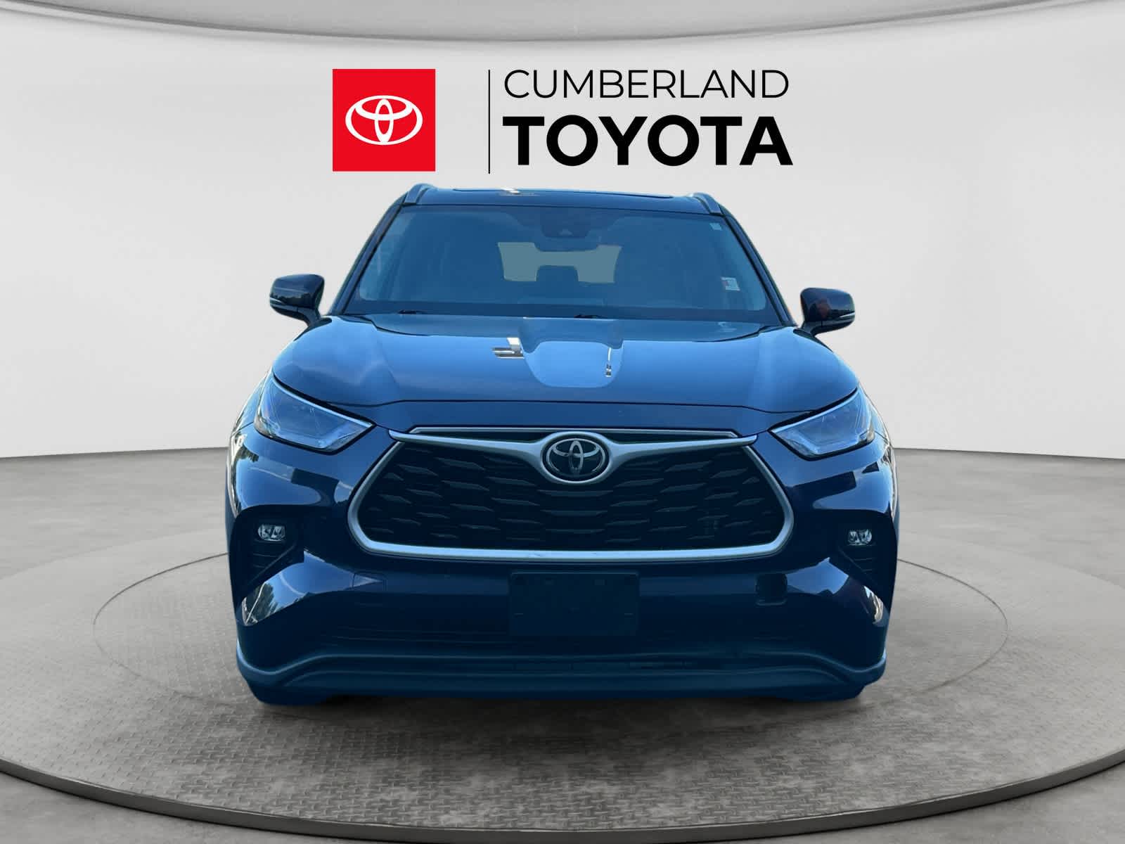 Used 2023 Toyota Highlander SUV