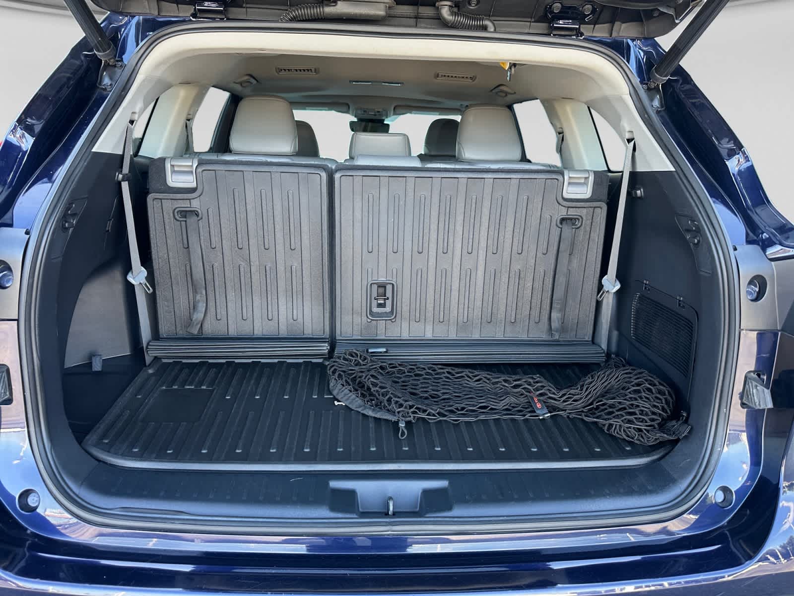 Used 2023 Toyota Highlander SUV