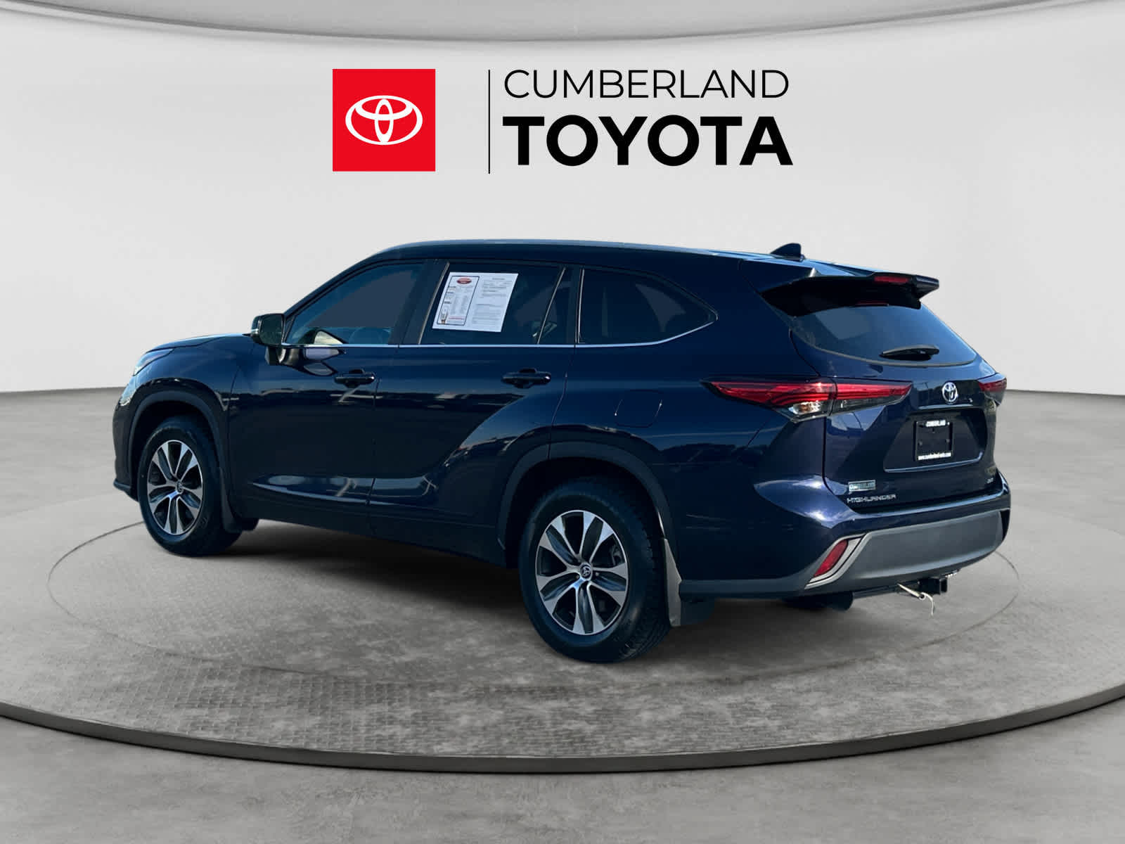 Used 2023 Toyota Highlander SUV