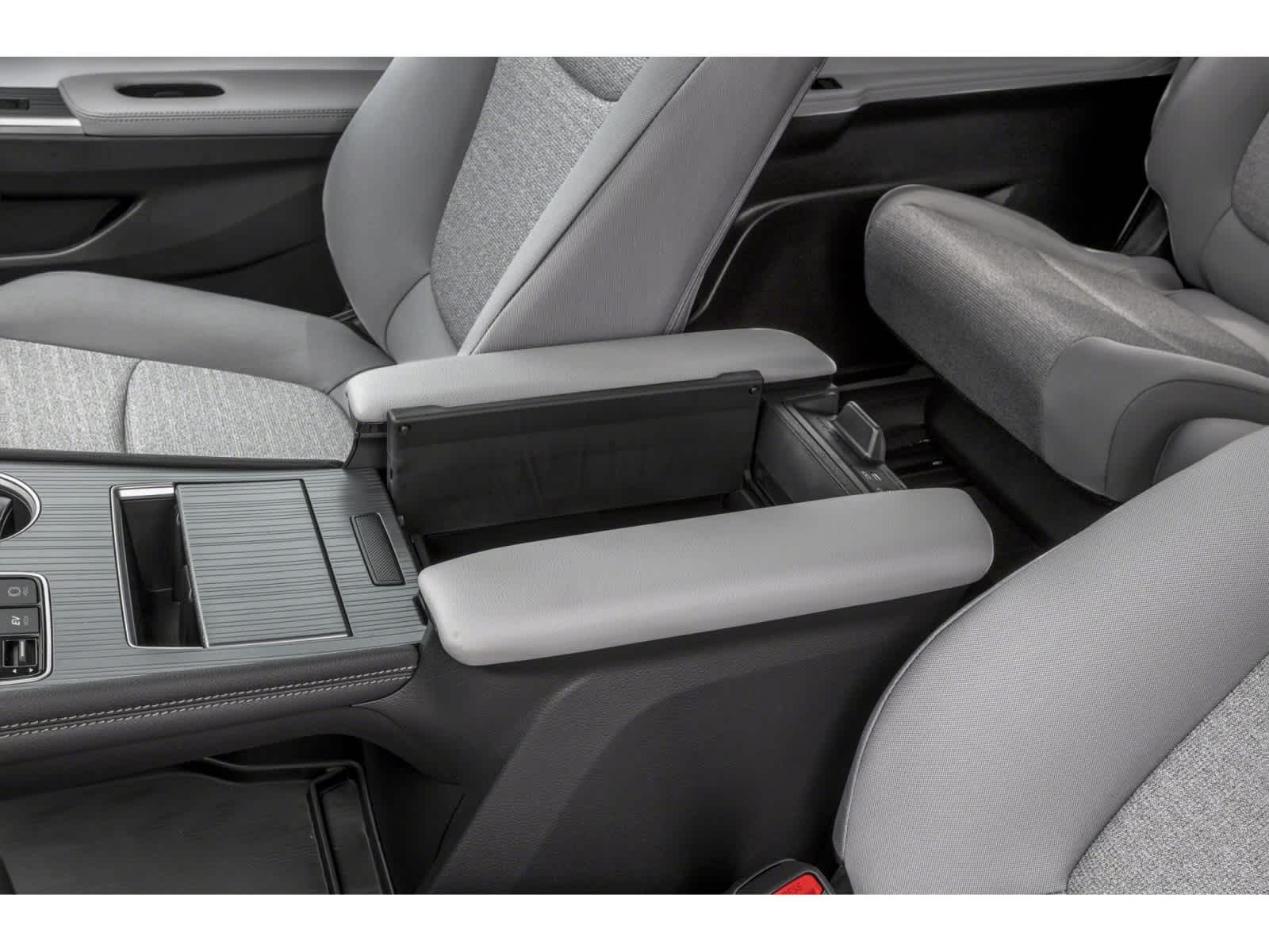 New 2026 Toyota Sienna Van