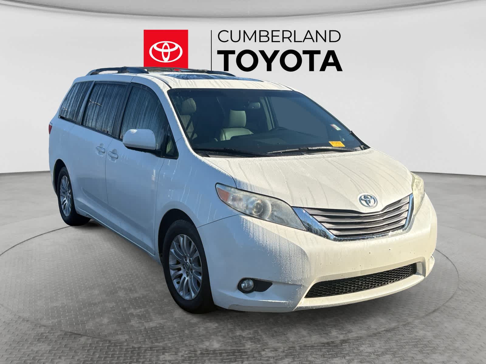 Used 2017 Toyota Sienna Van
