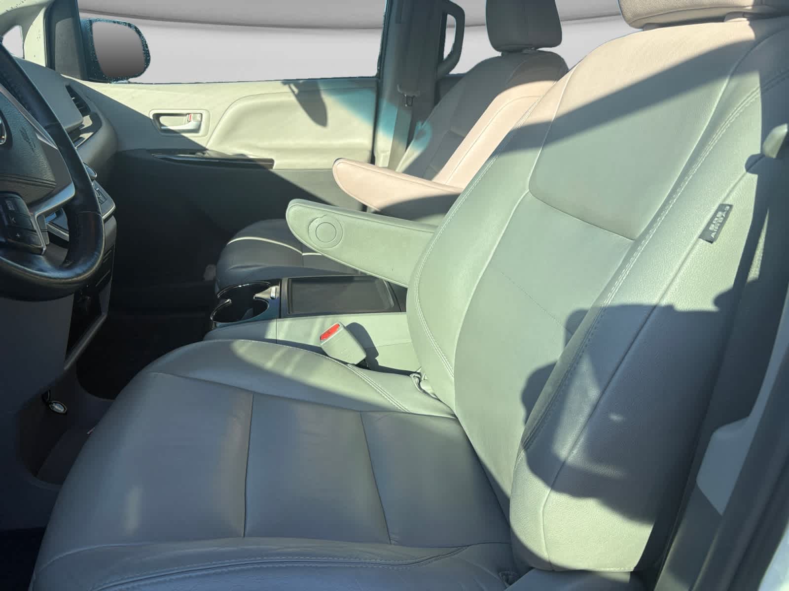 Used 2017 Toyota Sienna Van