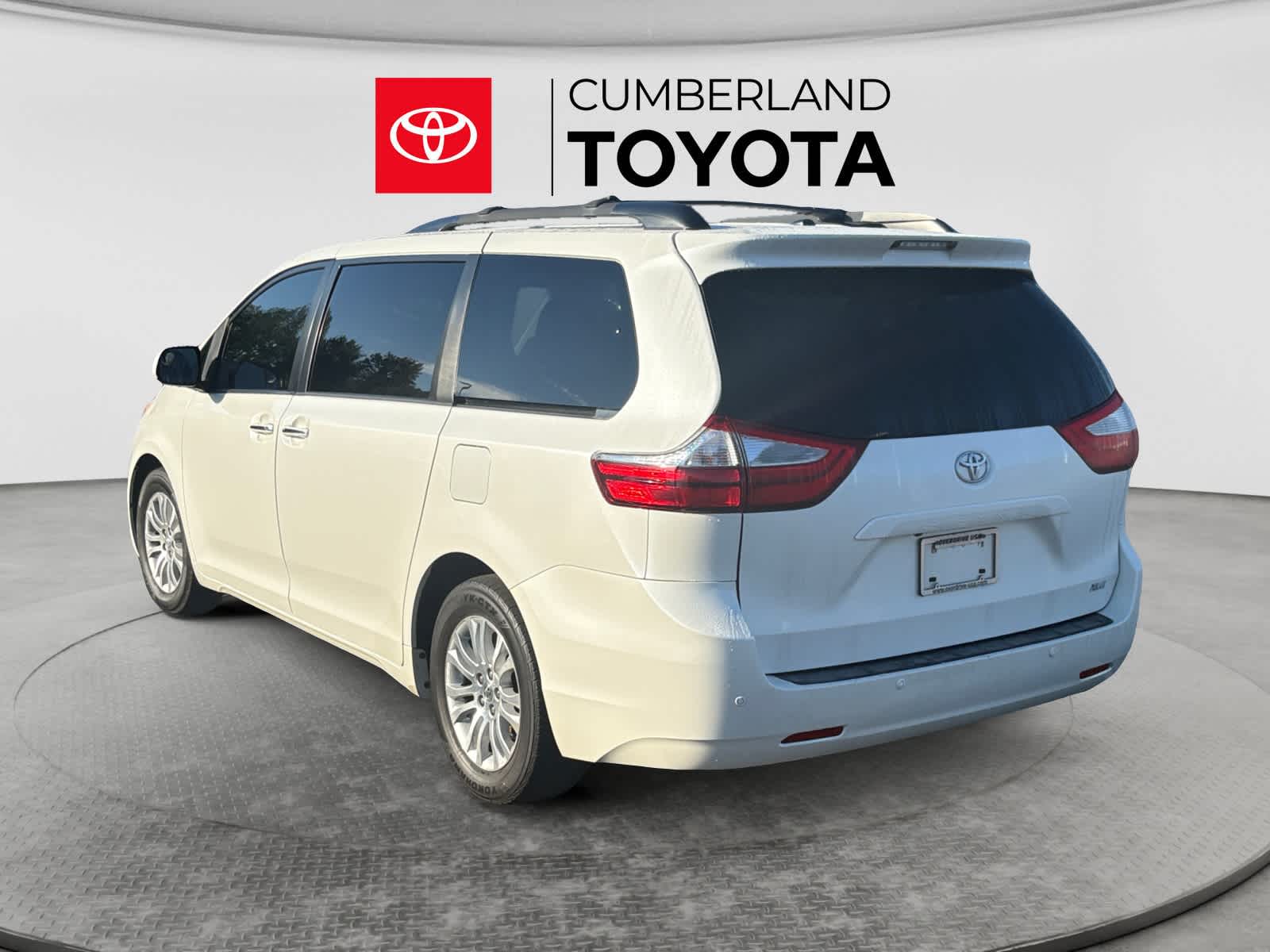 Used 2017 Toyota Sienna Van