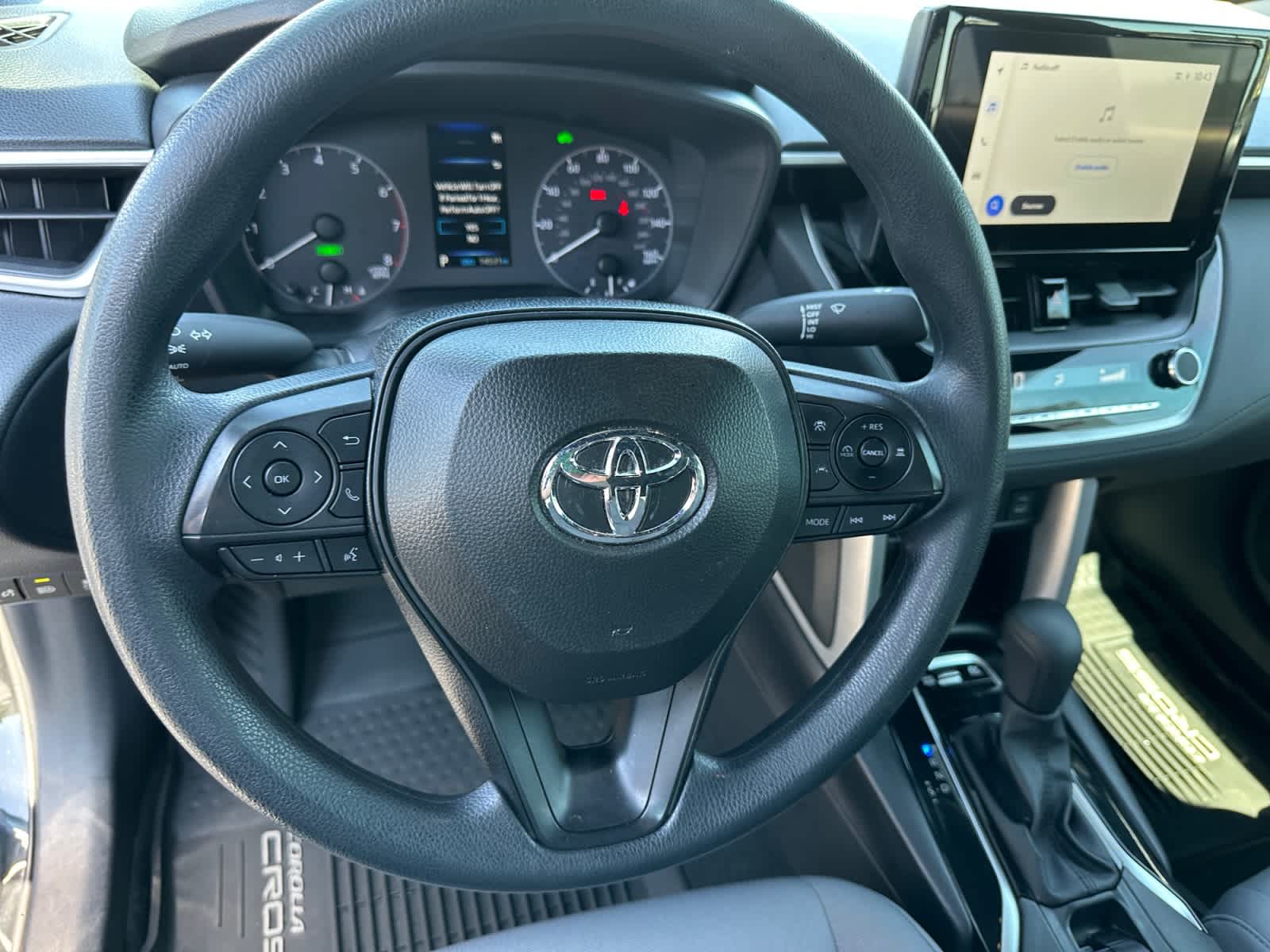 Used 2025 Toyota Corolla Cross SUV