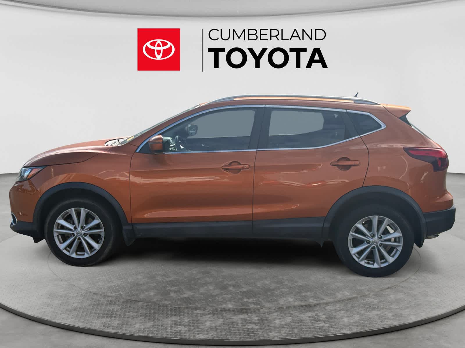 Used 2017 Nissan Rogue Sport Sedan