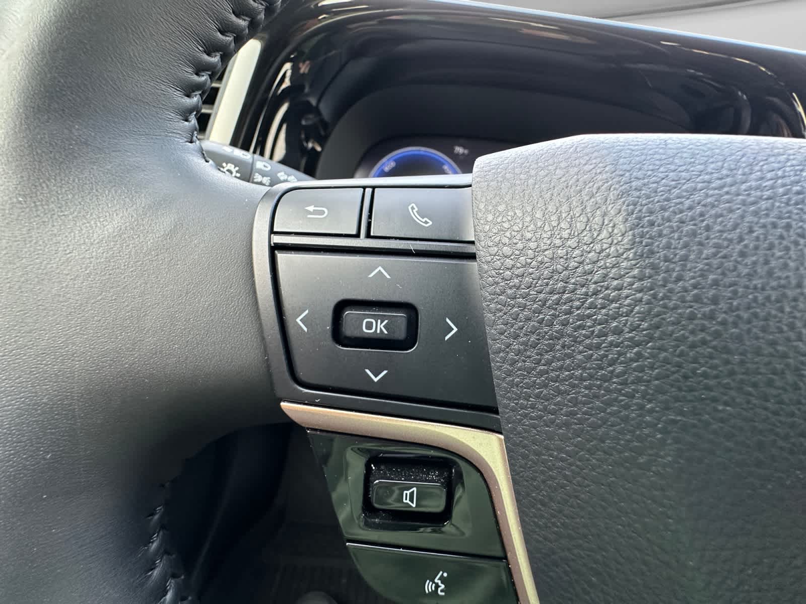 Used 2023 Toyota Crown Sedan